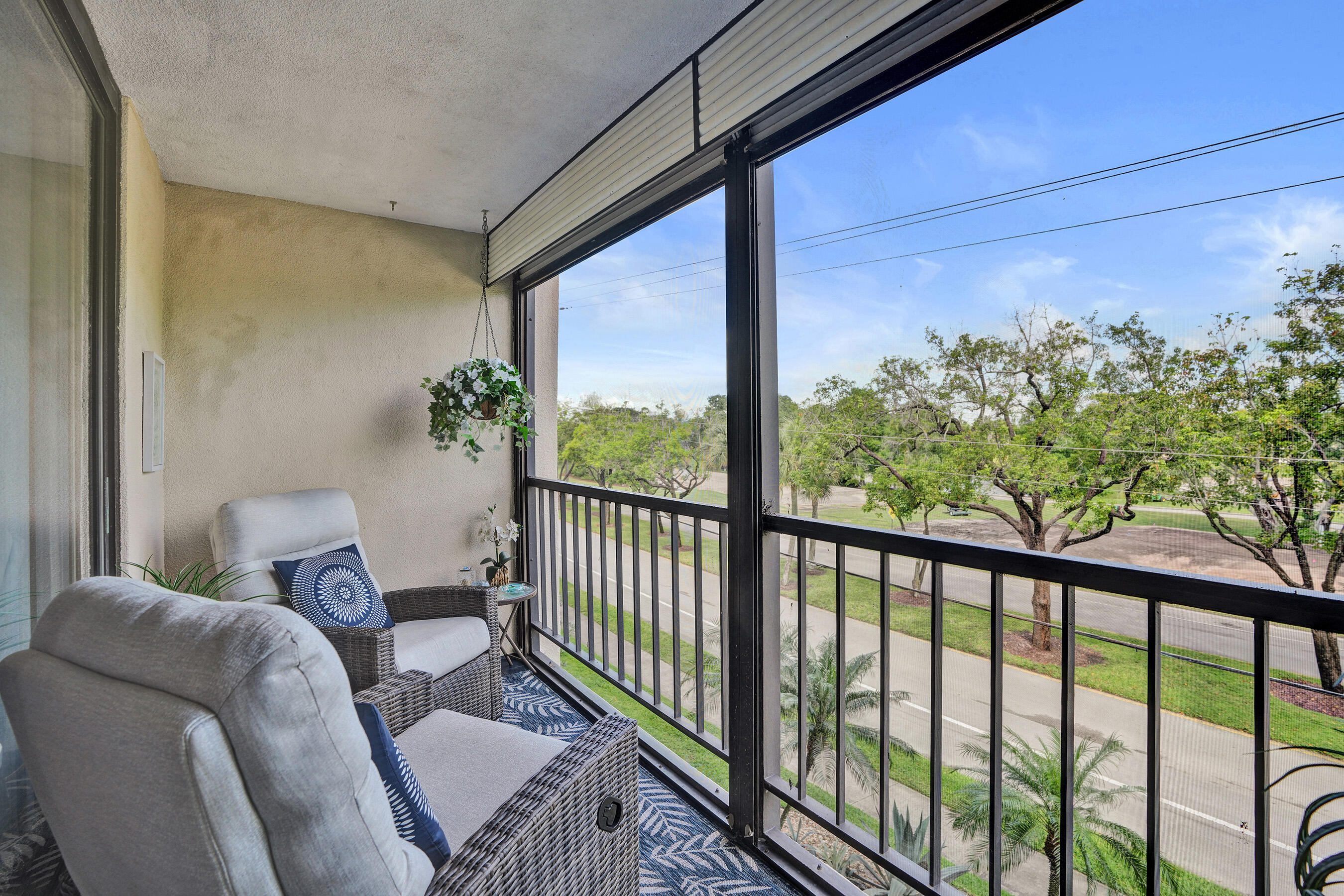 2400 Deer Creek Country Club Boulevard