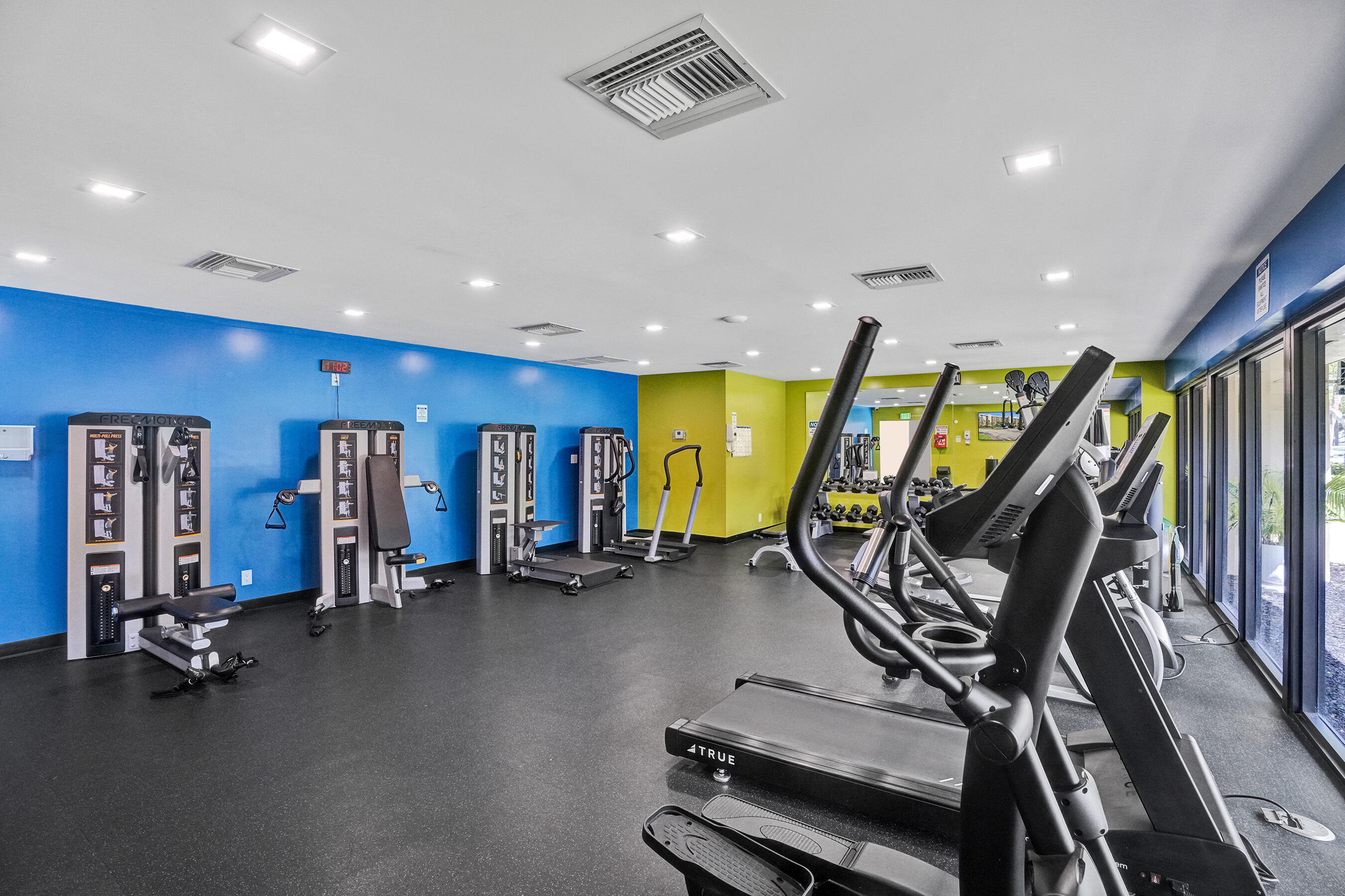 2400 Deer Creek Country Club Boulevard