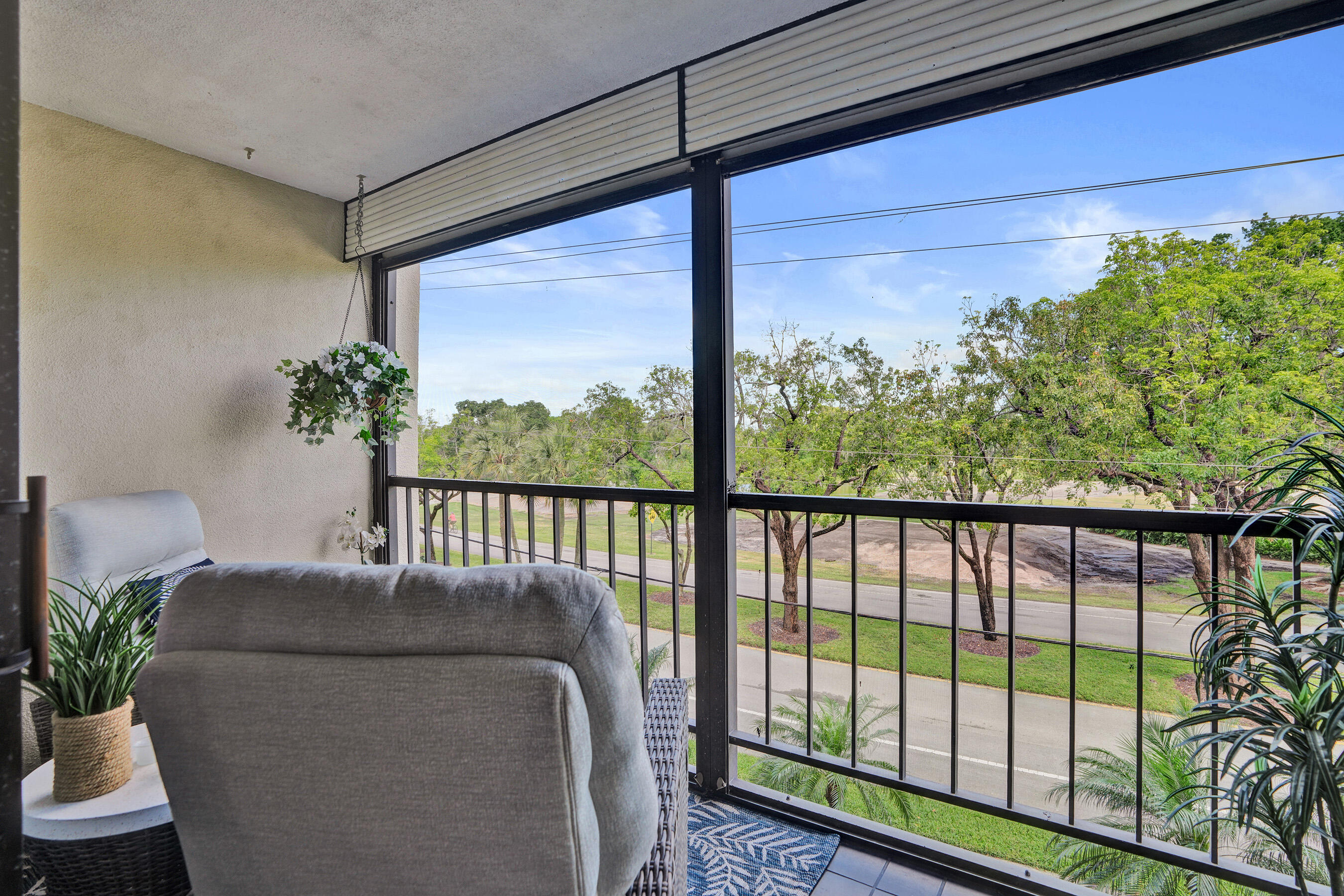 2400 Deer Creek Country Club Boulevard