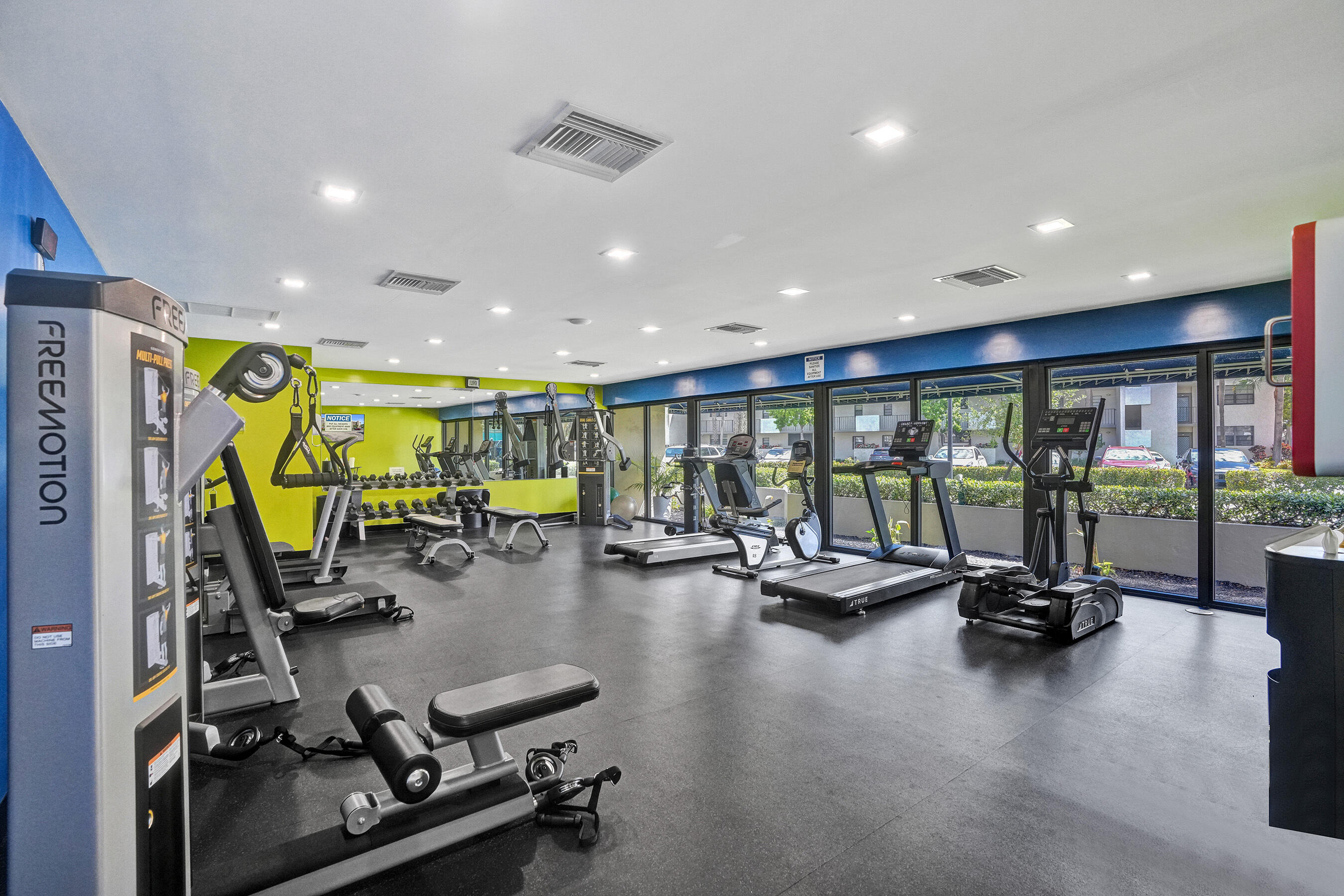 2400 Deer Creek Country Club Boulevard