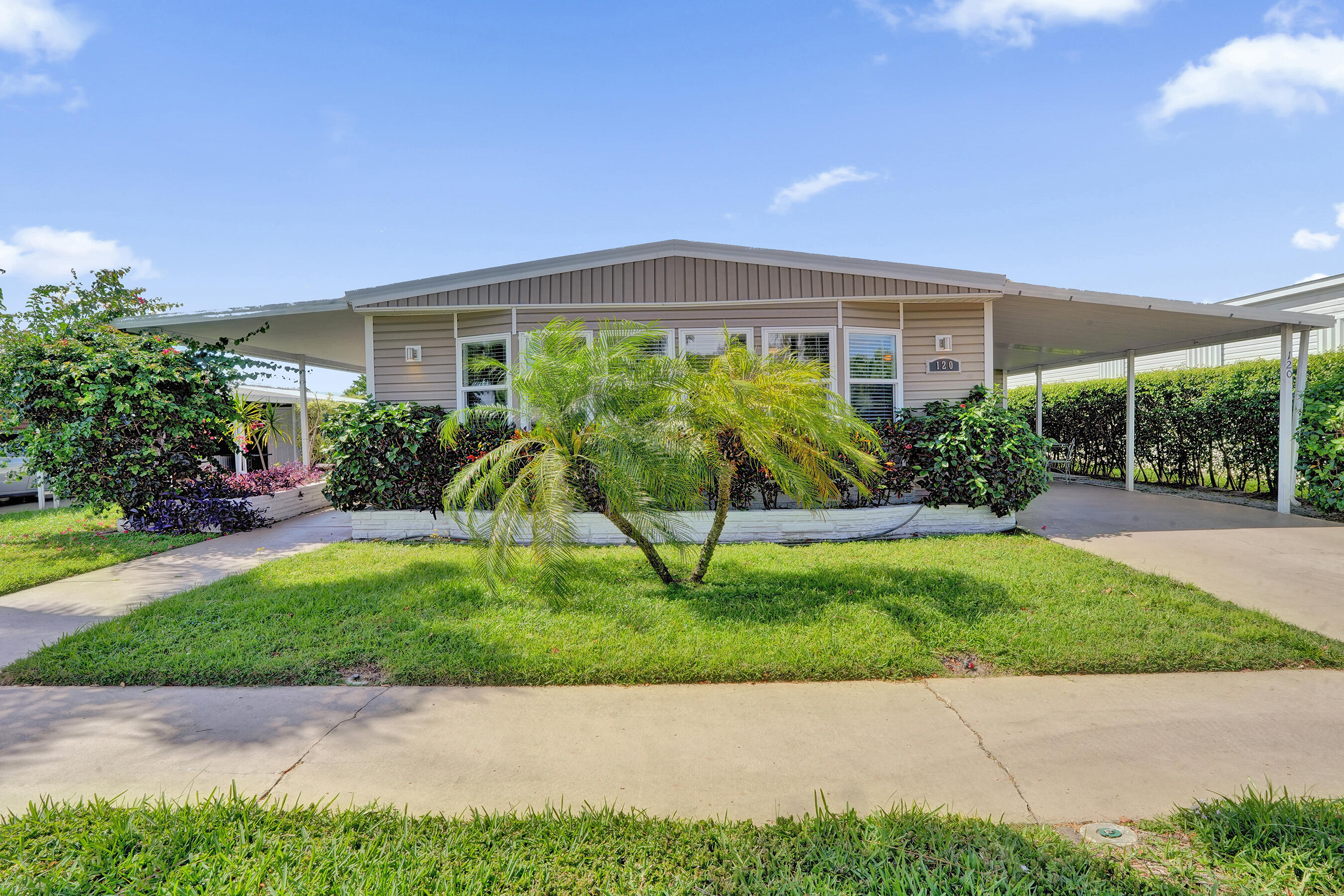 120 NW 53rd Place