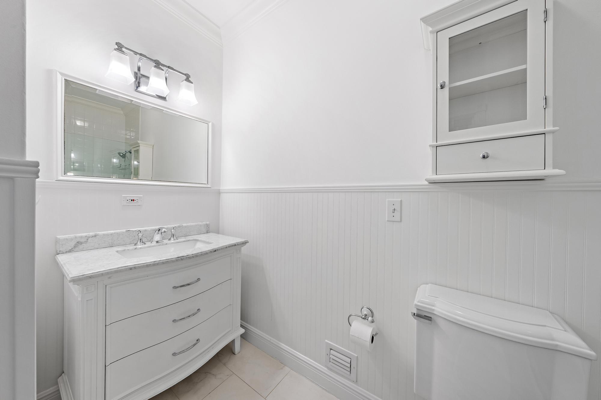 151 S County Road Unit: 1st Fl