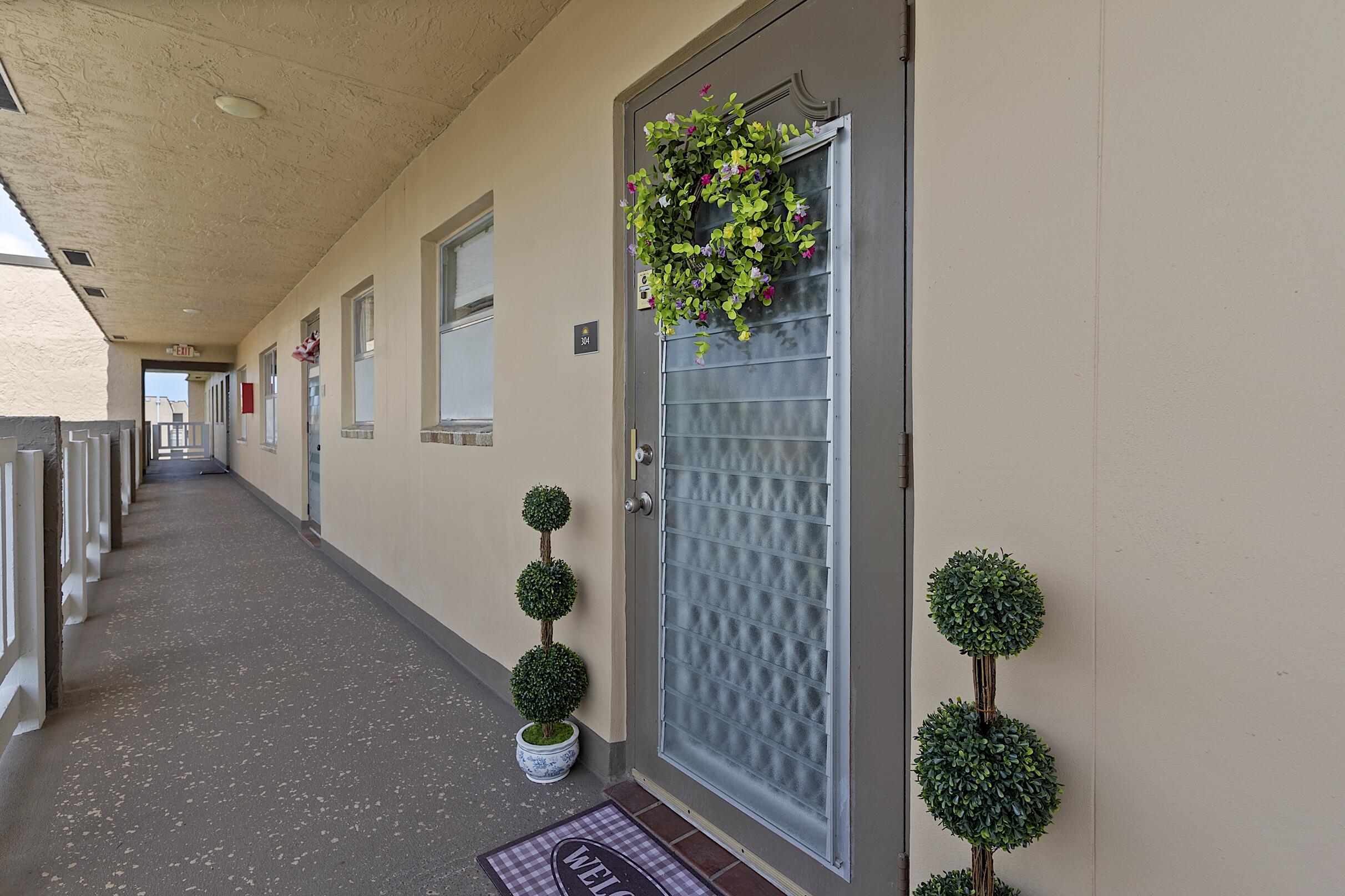 9370 Sunrise Lakes Boulevard Unit: 304