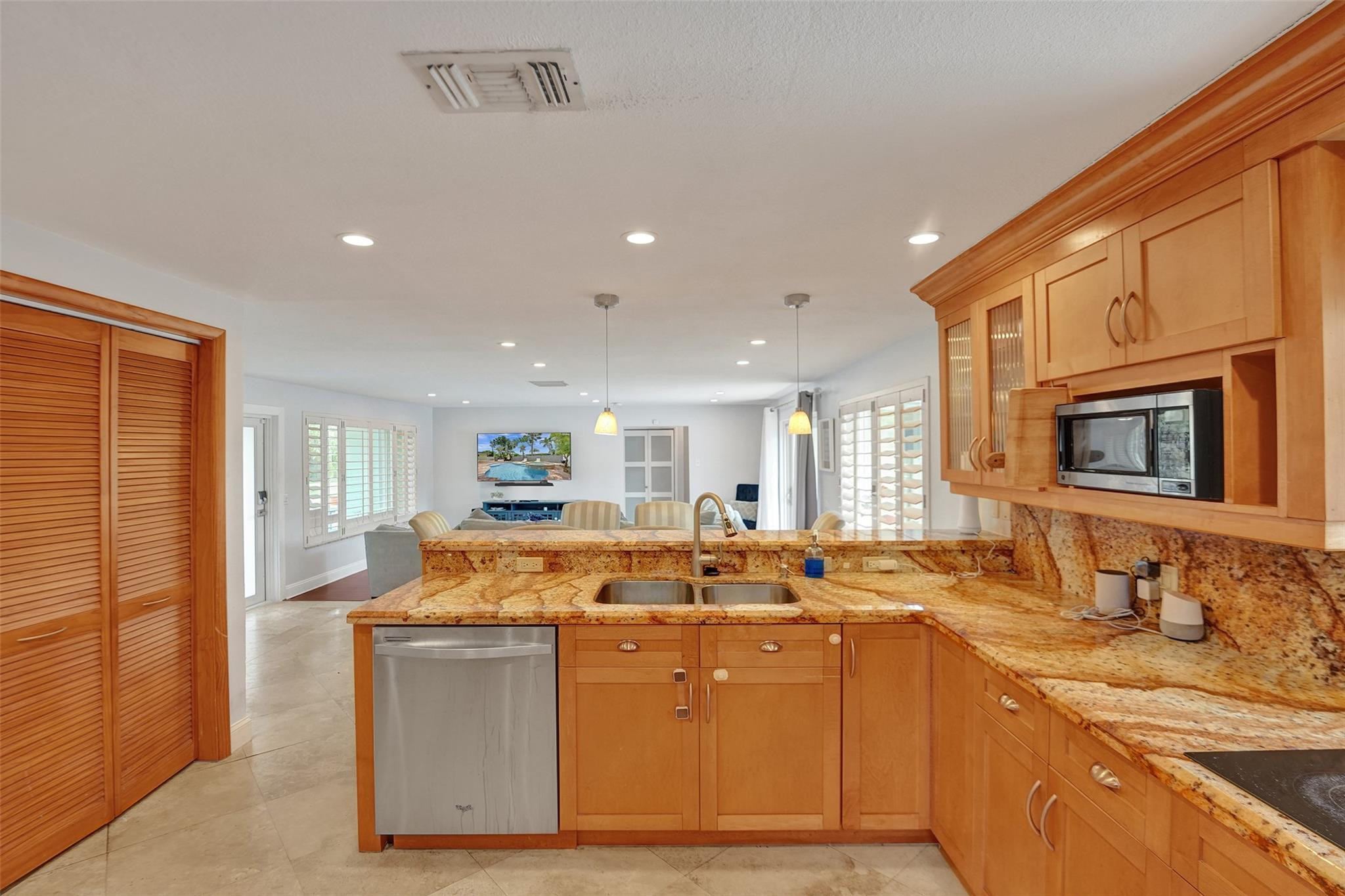 720 NW 29th Court