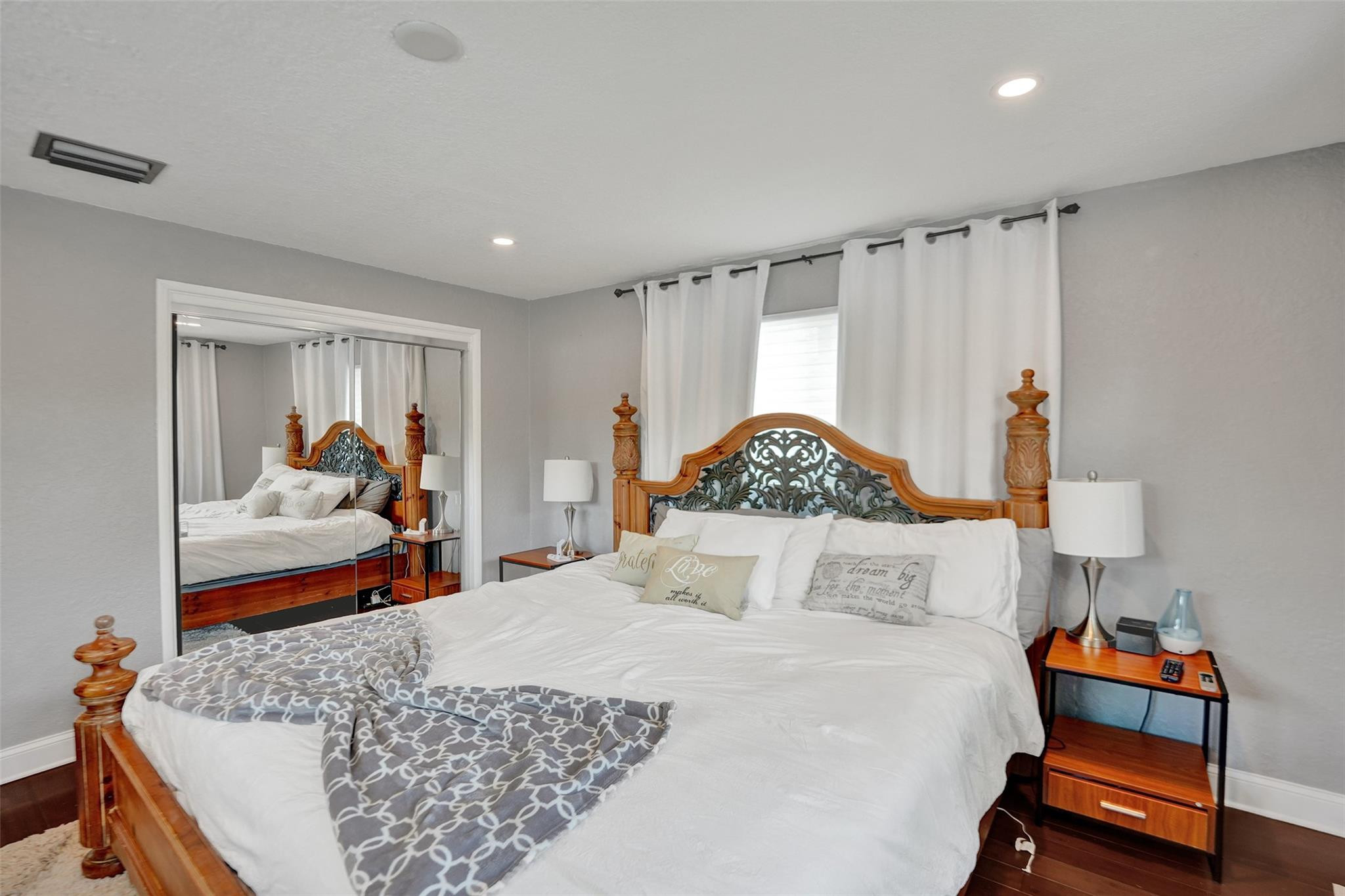 720 NW 29th Court