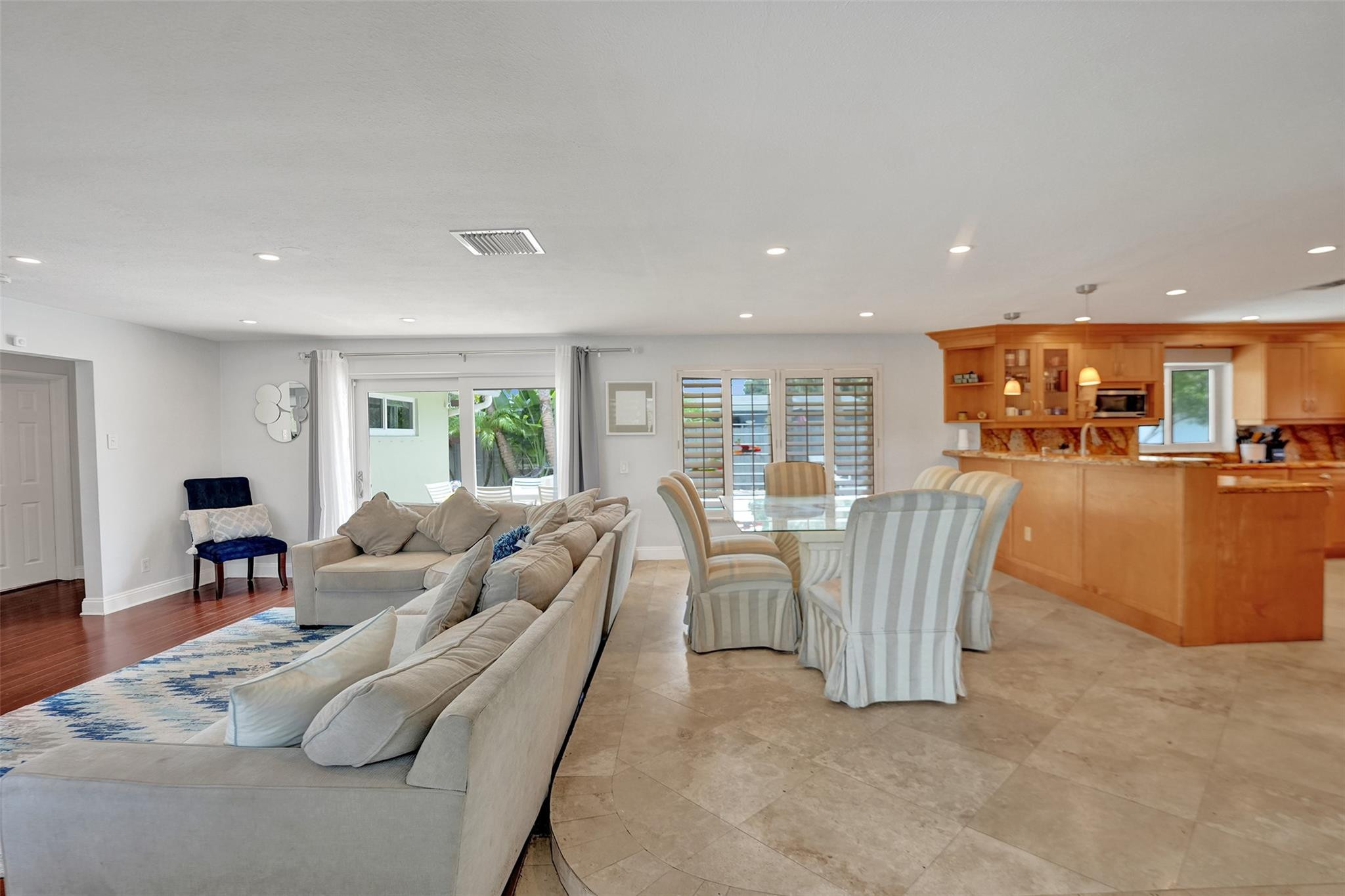720 NW 29th Court