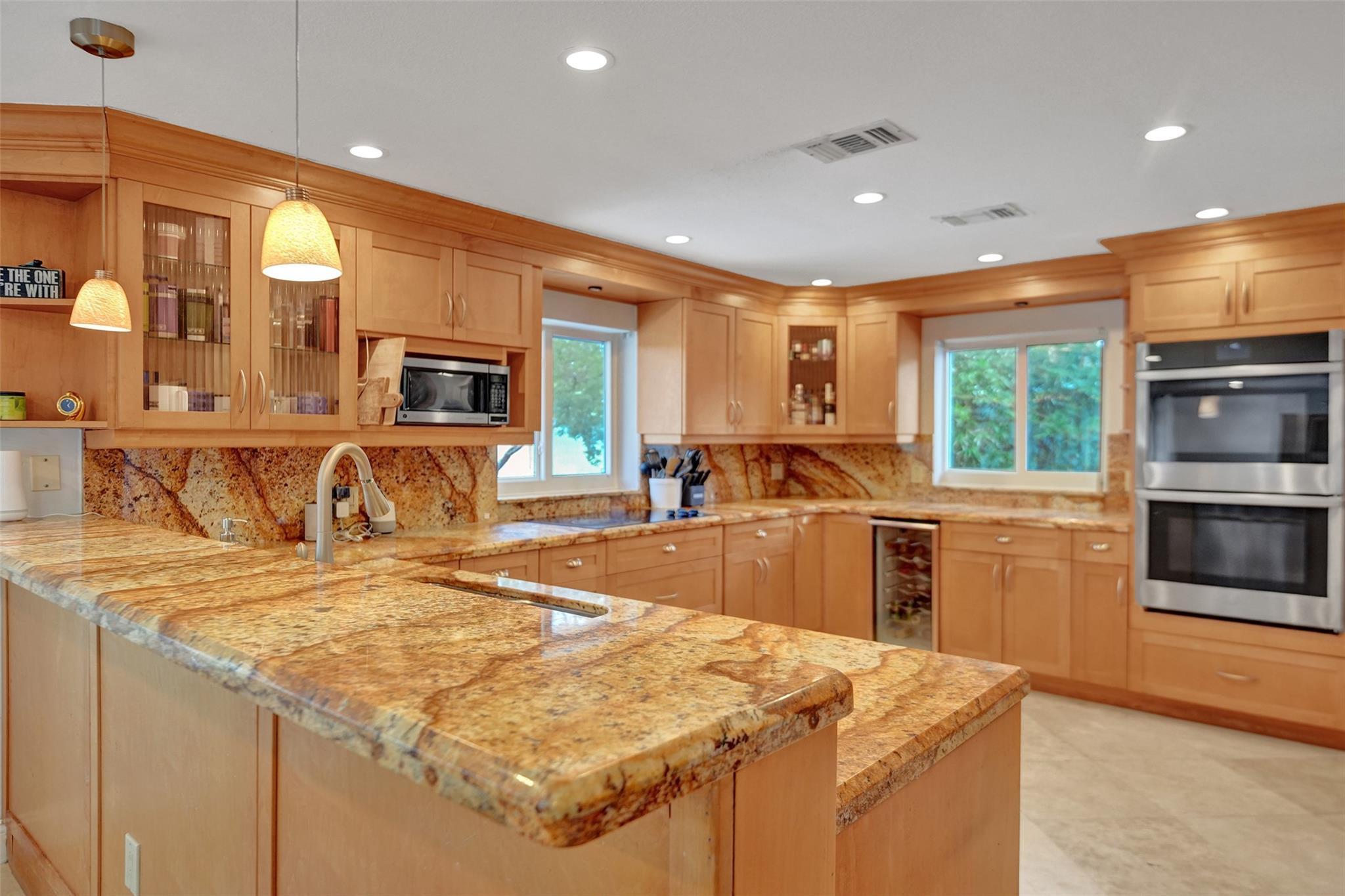 720 NW 29th Court
