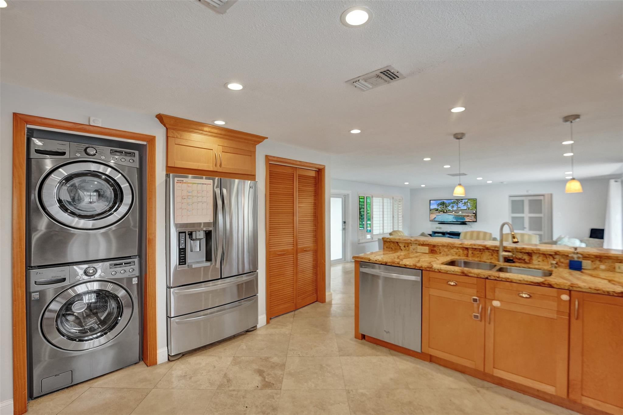 720 NW 29th Court
