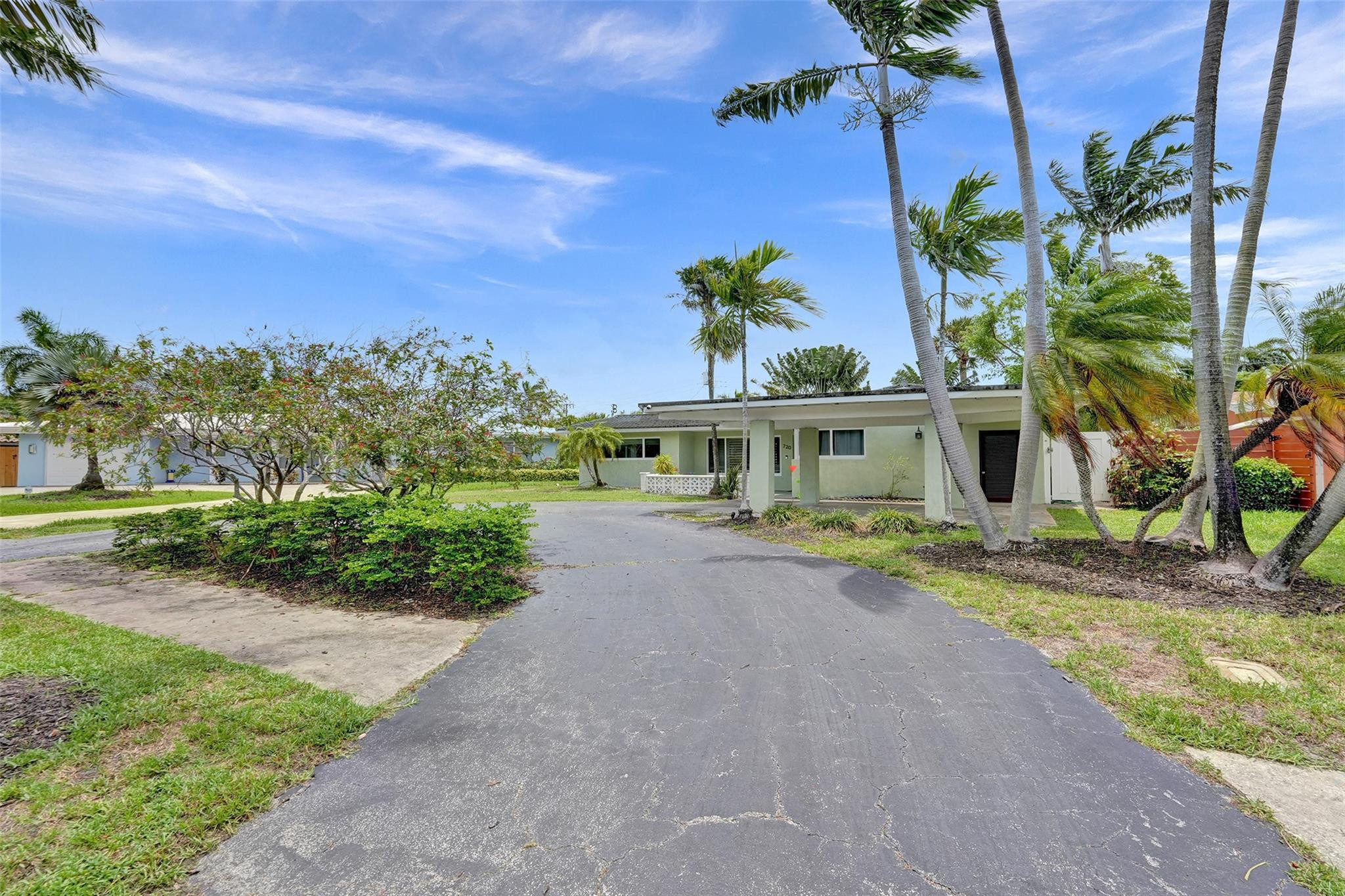 720 NW 29th Court