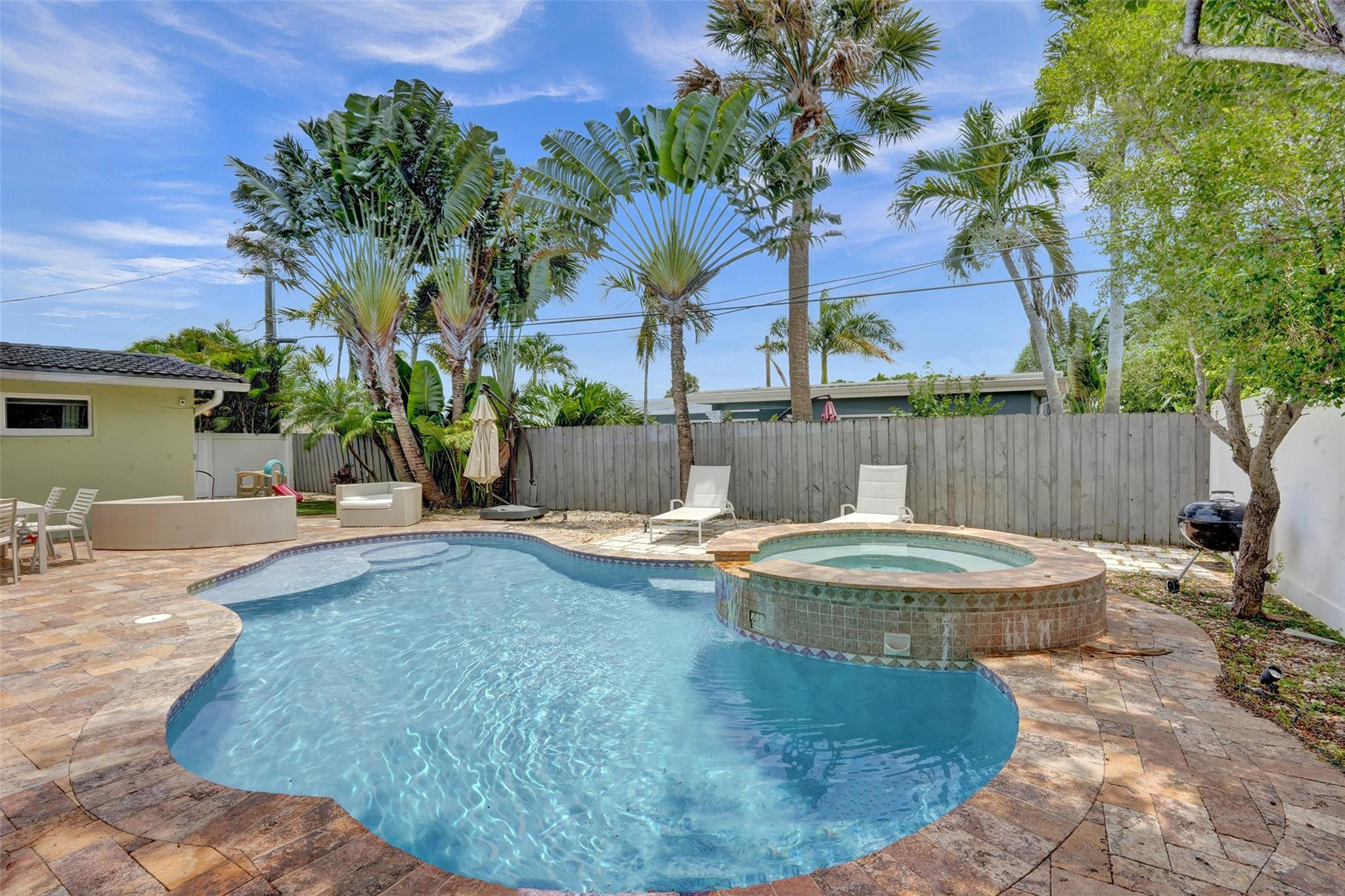720 NW 29th Court