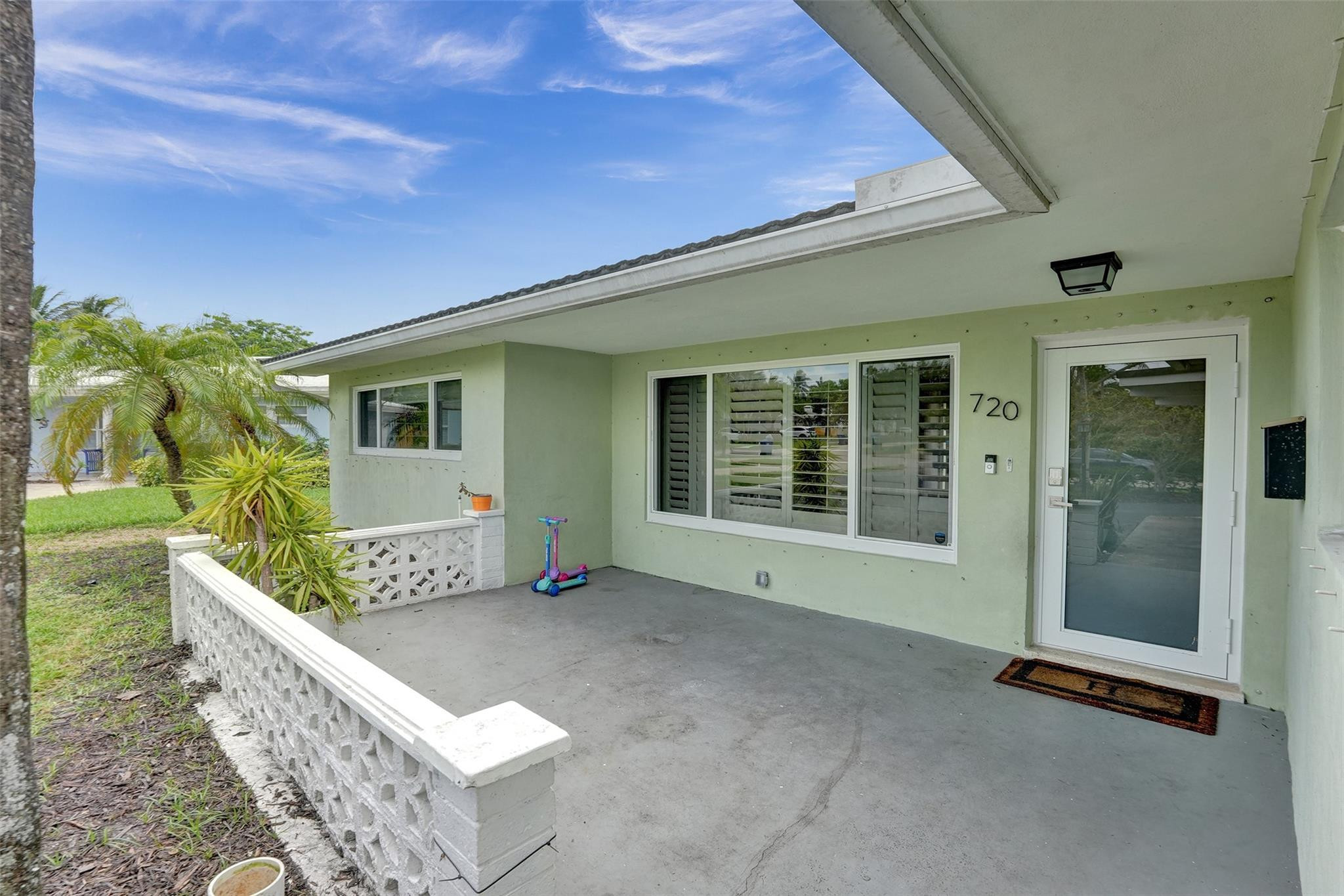720 NW 29th Court