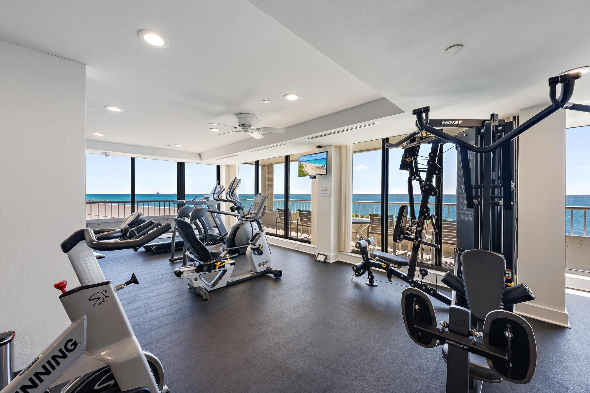 5250 N Ocean Drive 5s