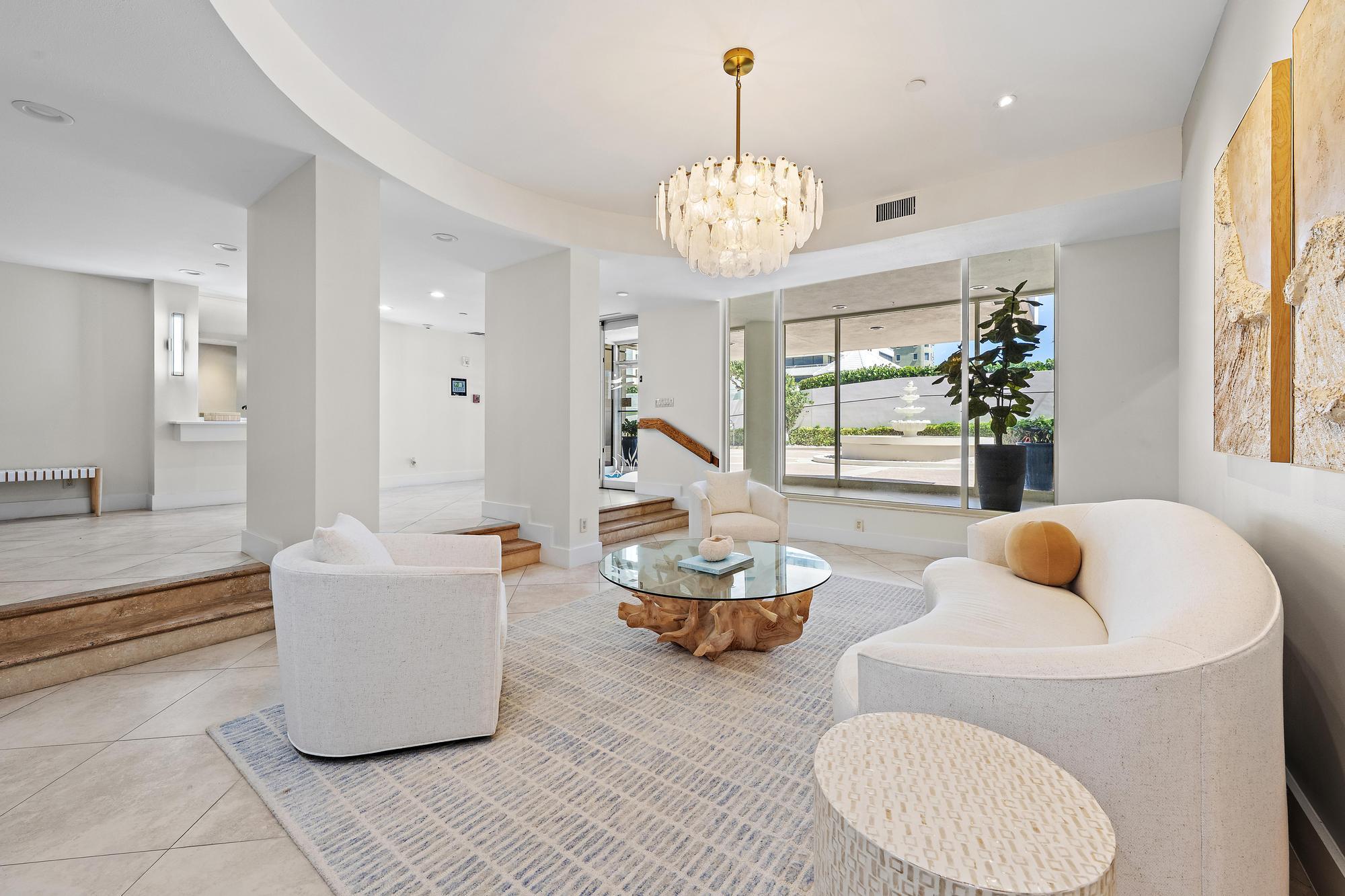 5250 N Ocean Drive 5s