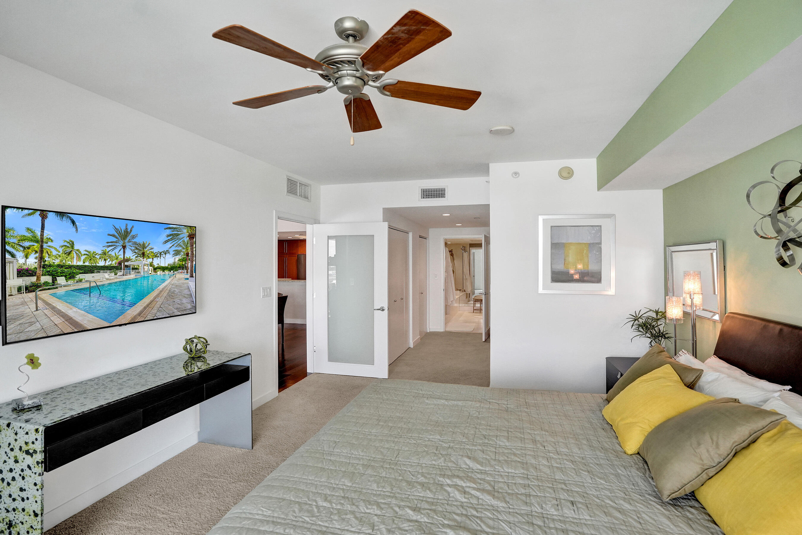 2831 N Ocean Boulevard 1108 N