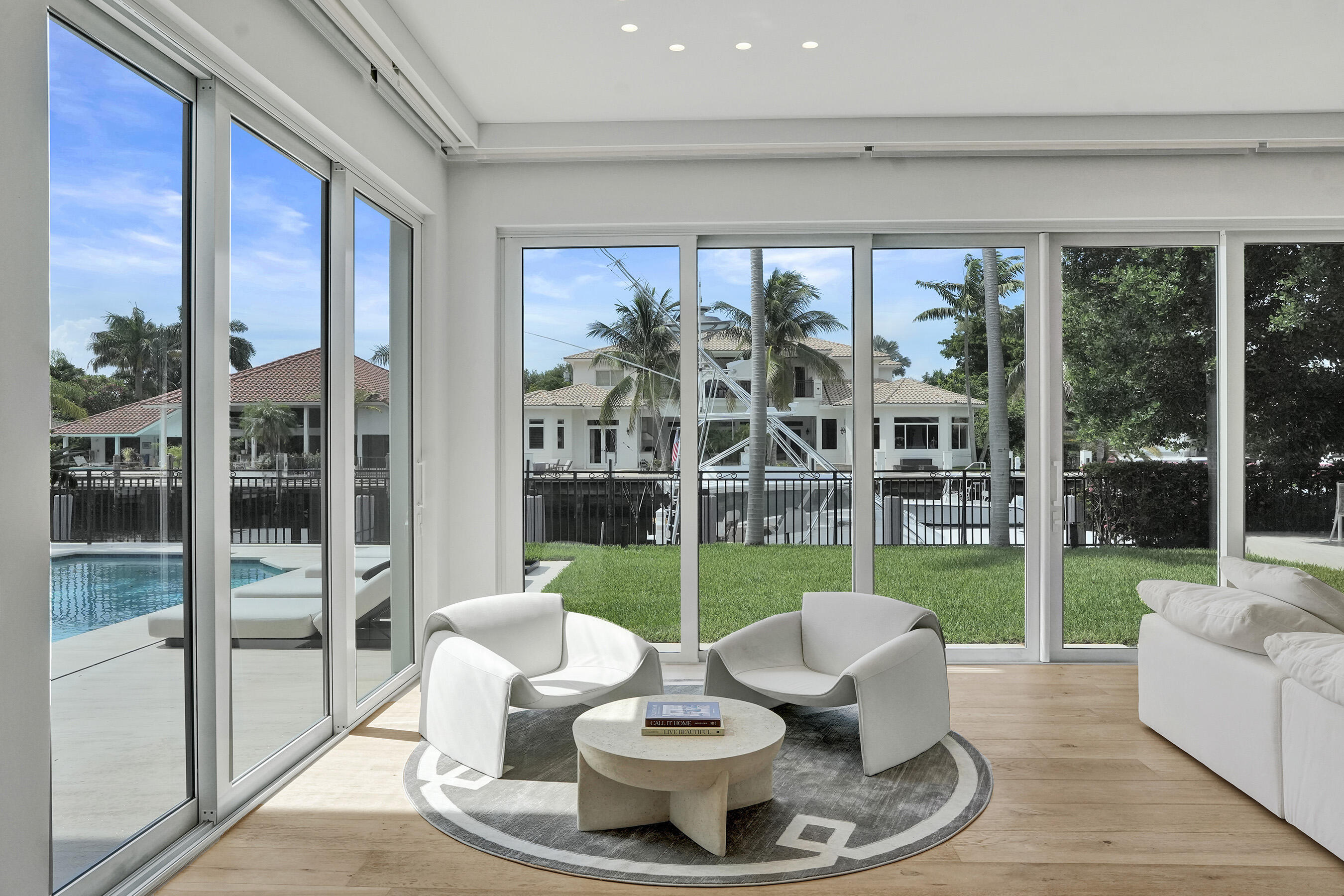 30 S COMPASS Drive