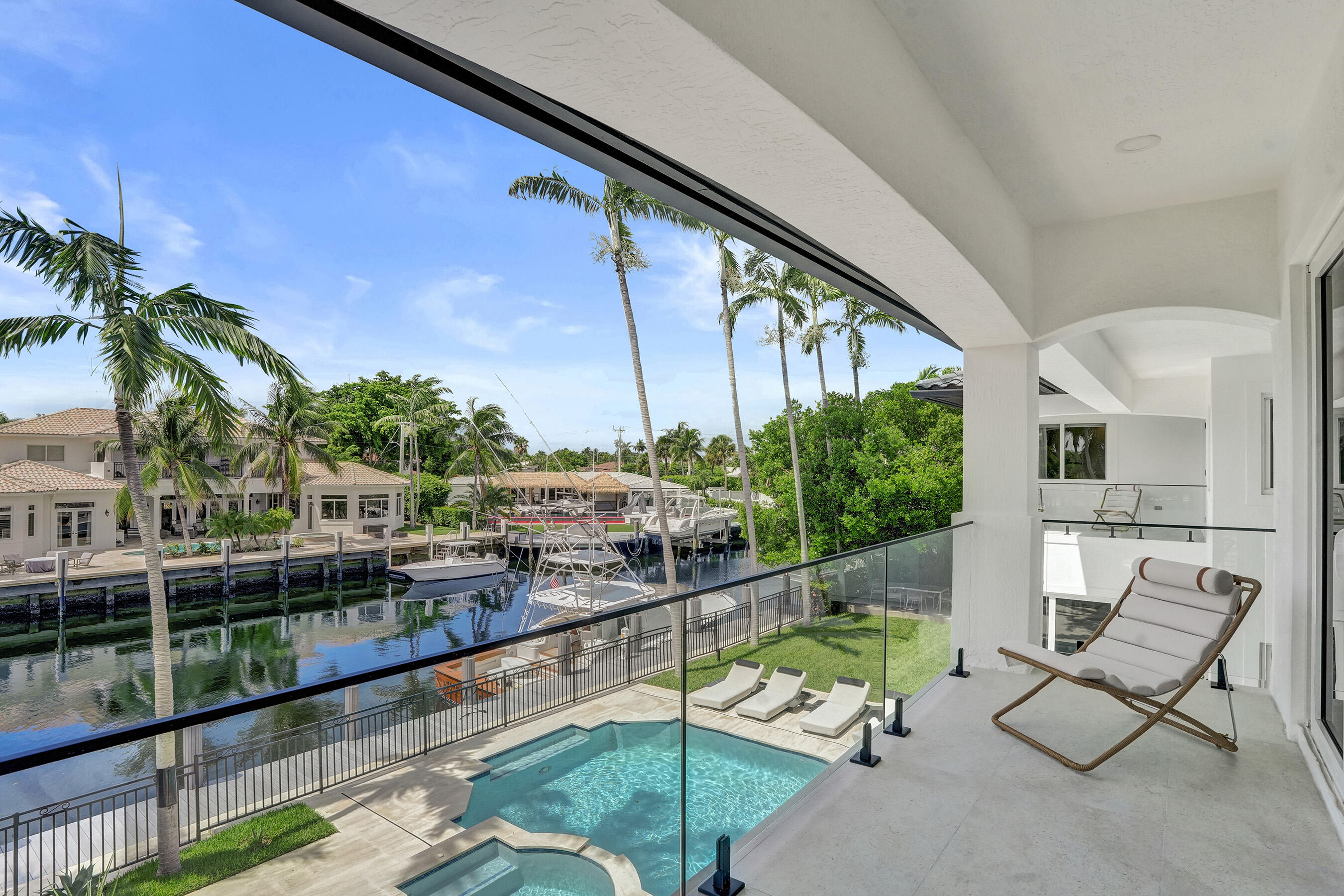 30 S COMPASS Drive