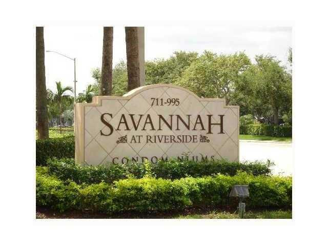 833 RIVERSIDE Drive 824