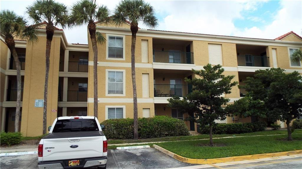 833 RIVERSIDE Drive 824