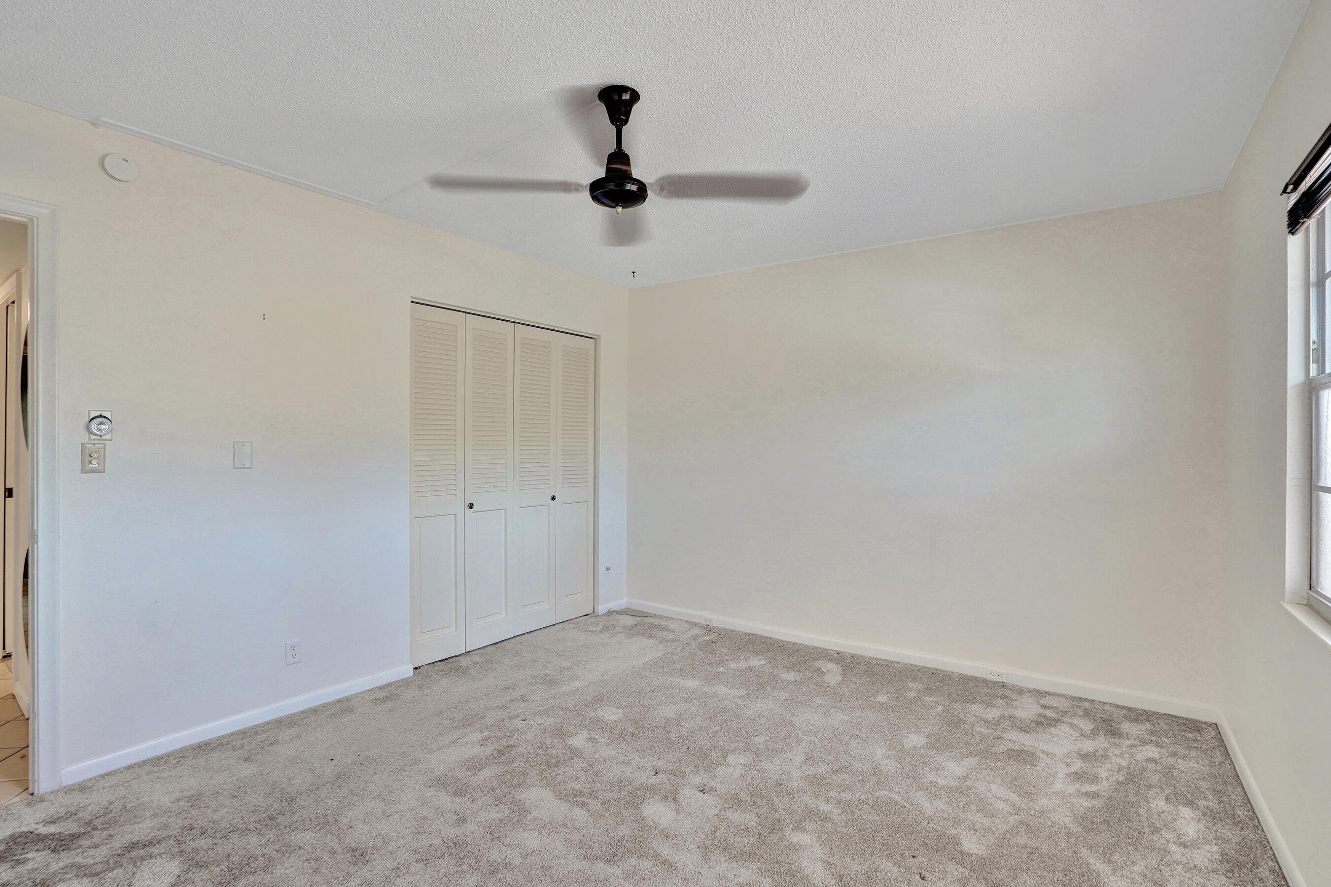 2003 GRANADA Drive K3
