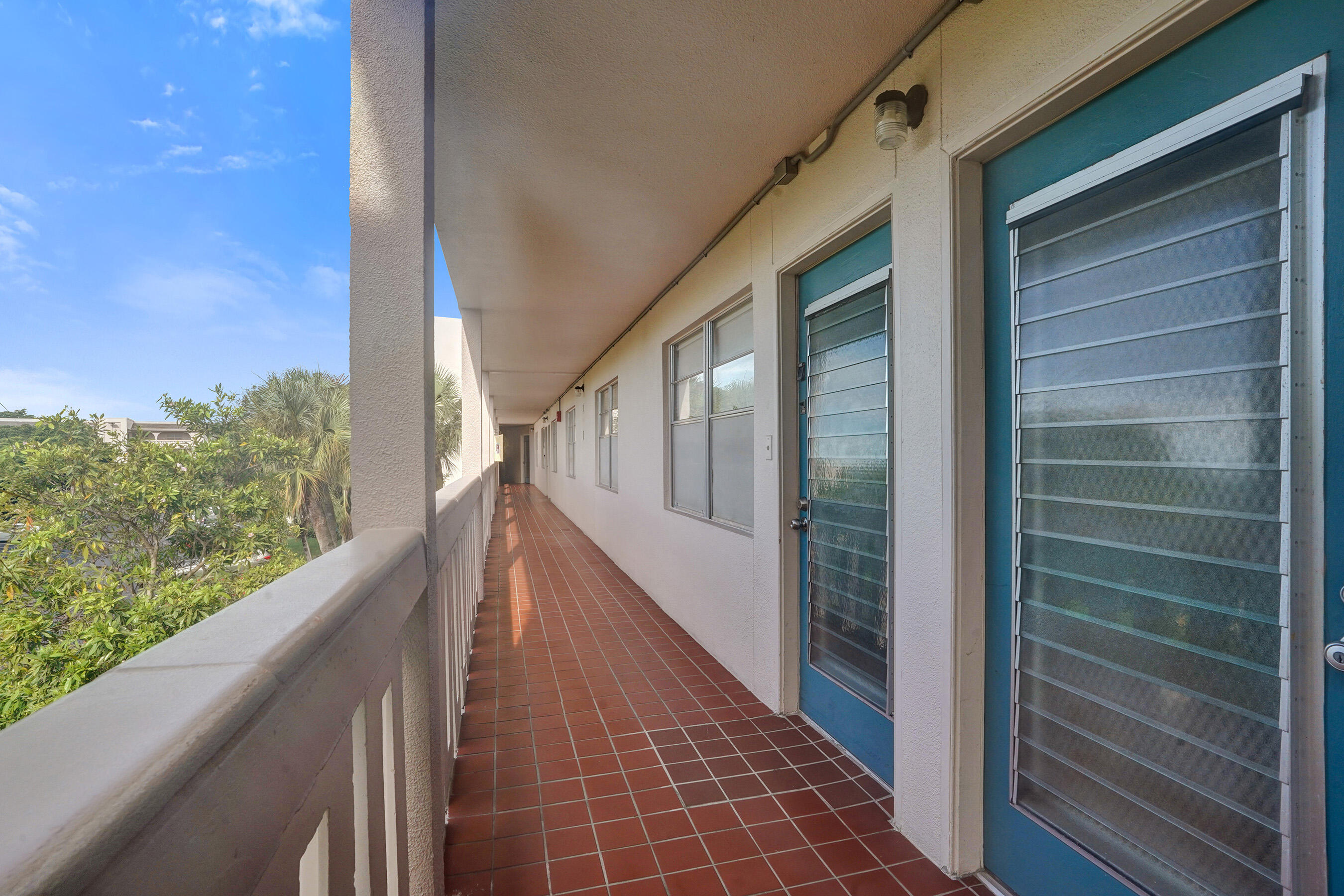 2003 GRANADA Drive K3