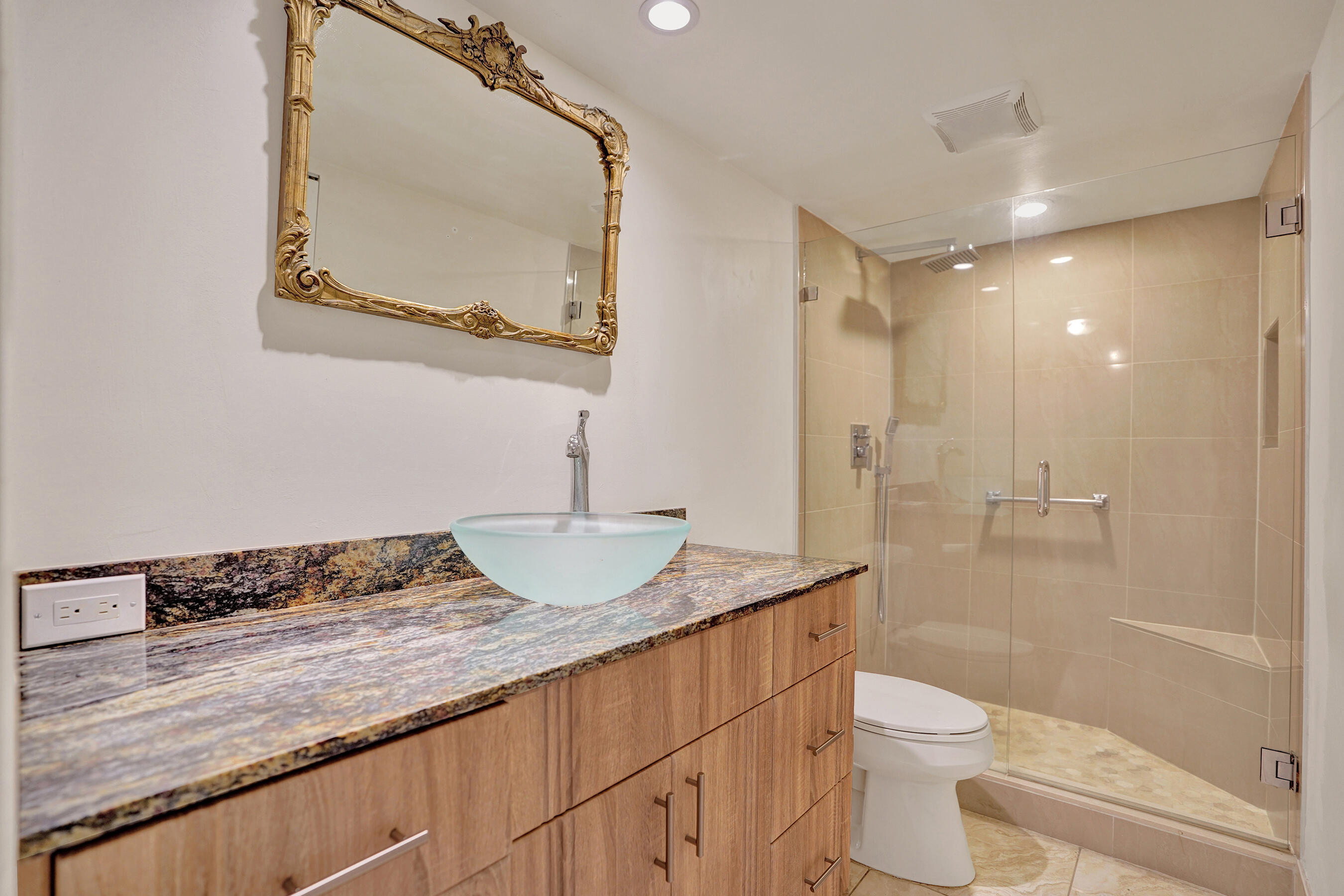2003 GRANADA Drive K3