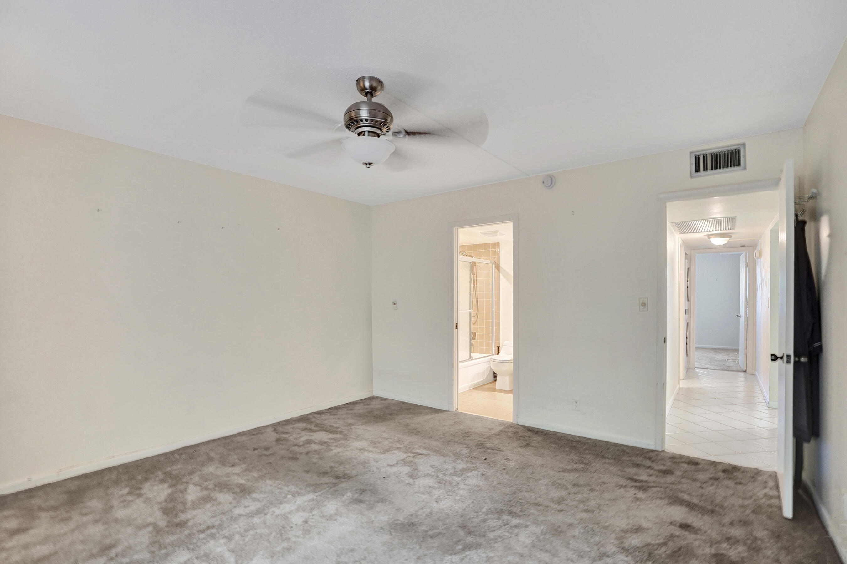 2003 GRANADA Drive K3