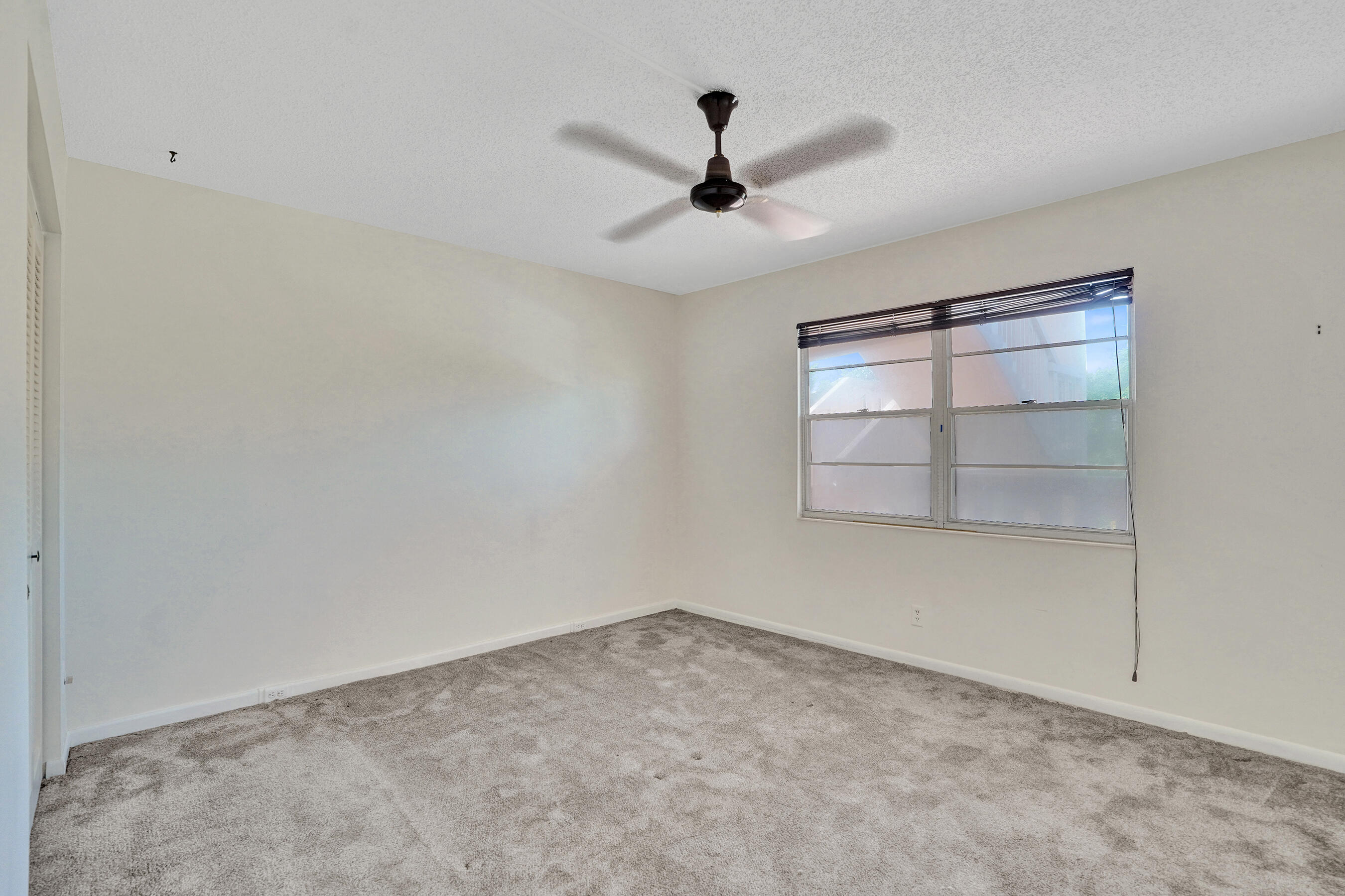 2003 GRANADA Drive K3