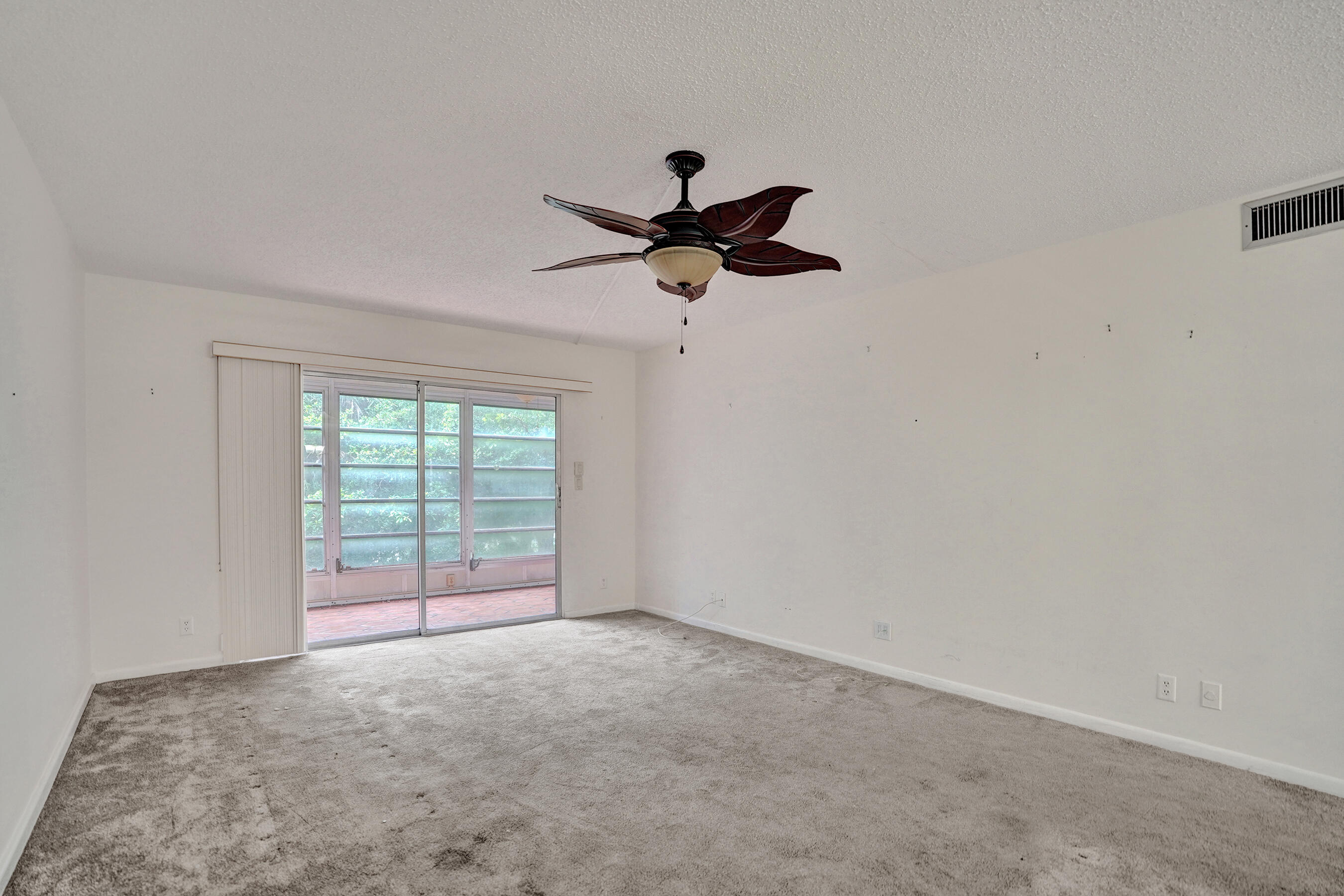 2003 GRANADA Drive K3