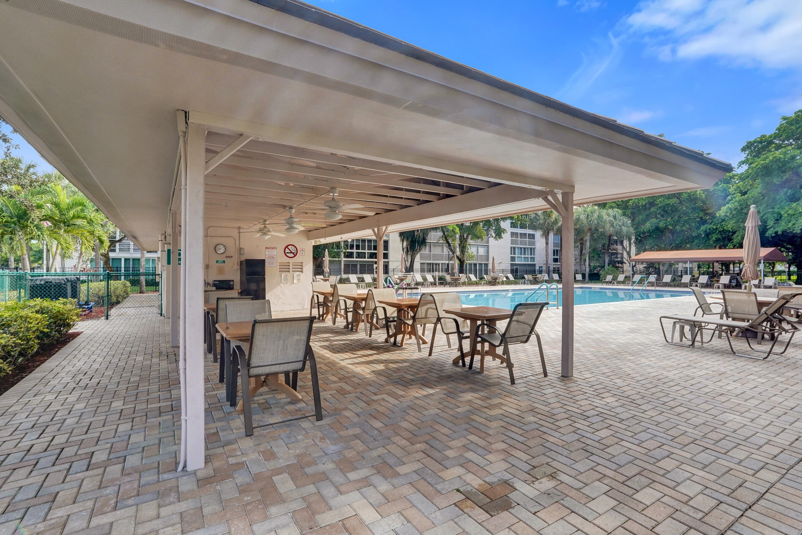 2003 GRANADA Drive K3