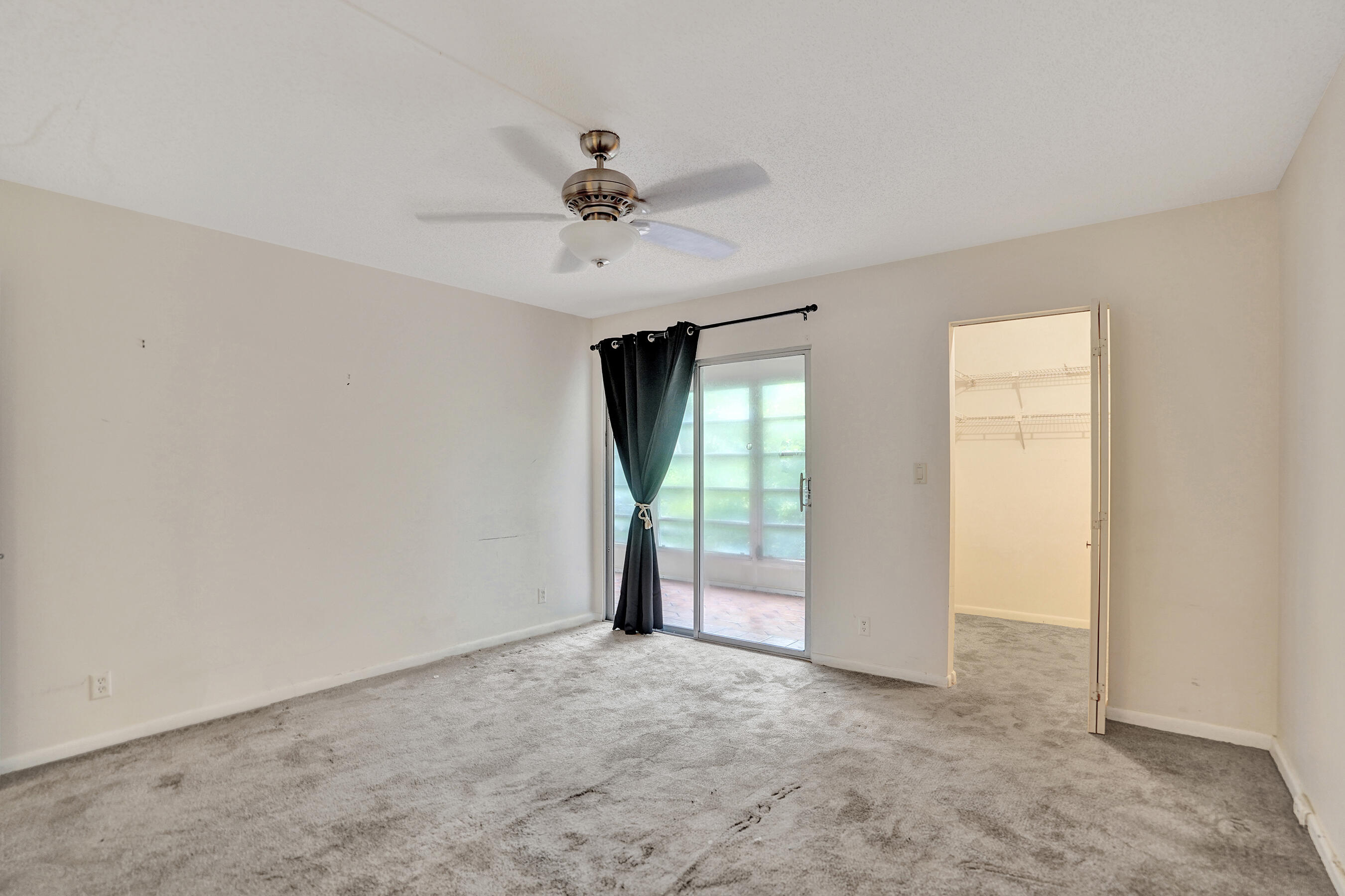 2003 GRANADA Drive K3