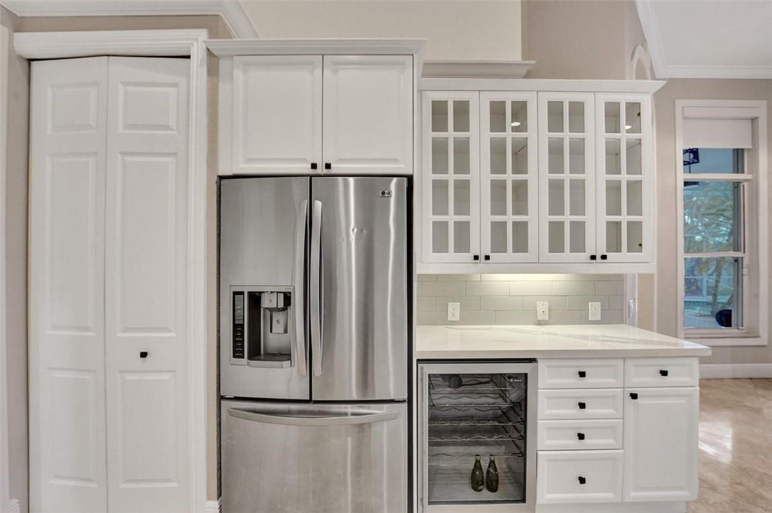 1507 VICTORIA ISLE WY