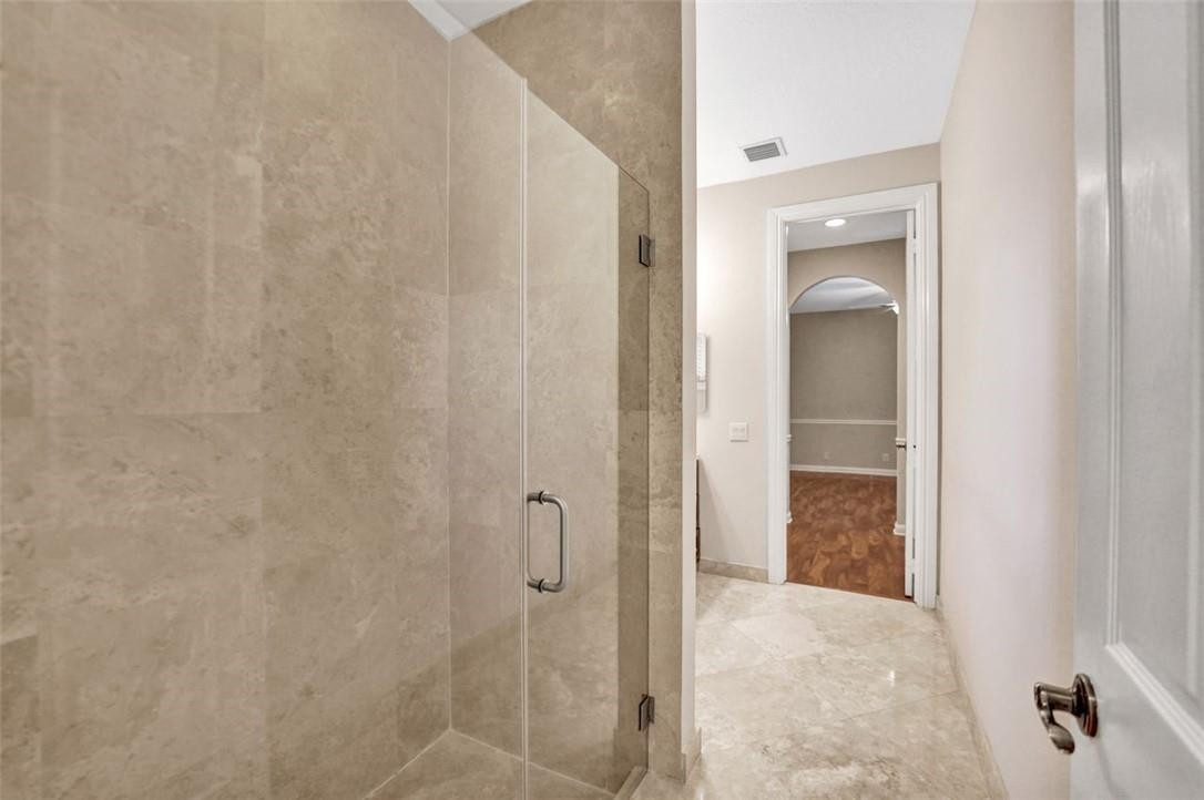 1507 VICTORIA ISLE WY