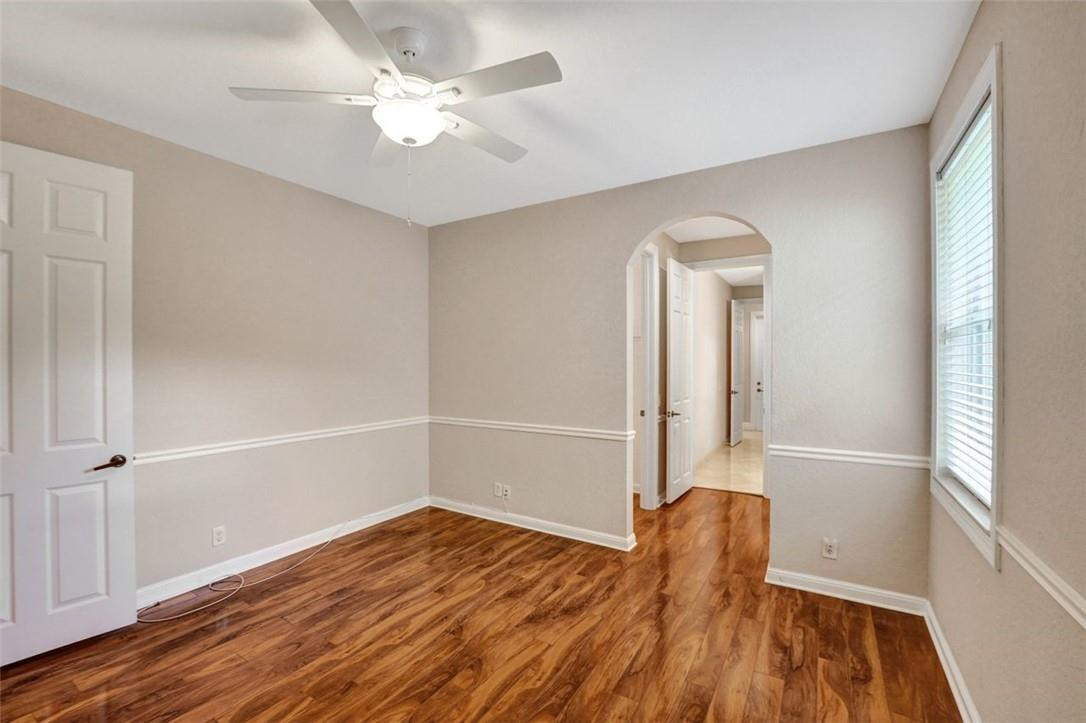 1507 VICTORIA ISLE WY