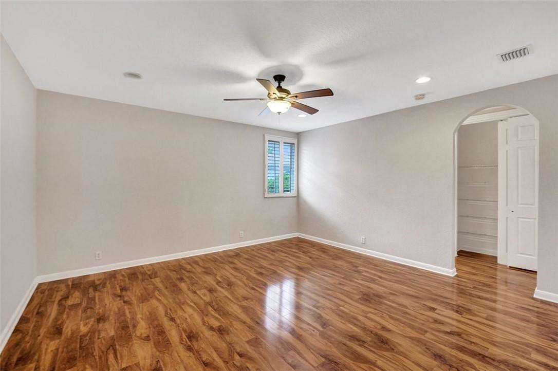 1507 VICTORIA ISLE WY