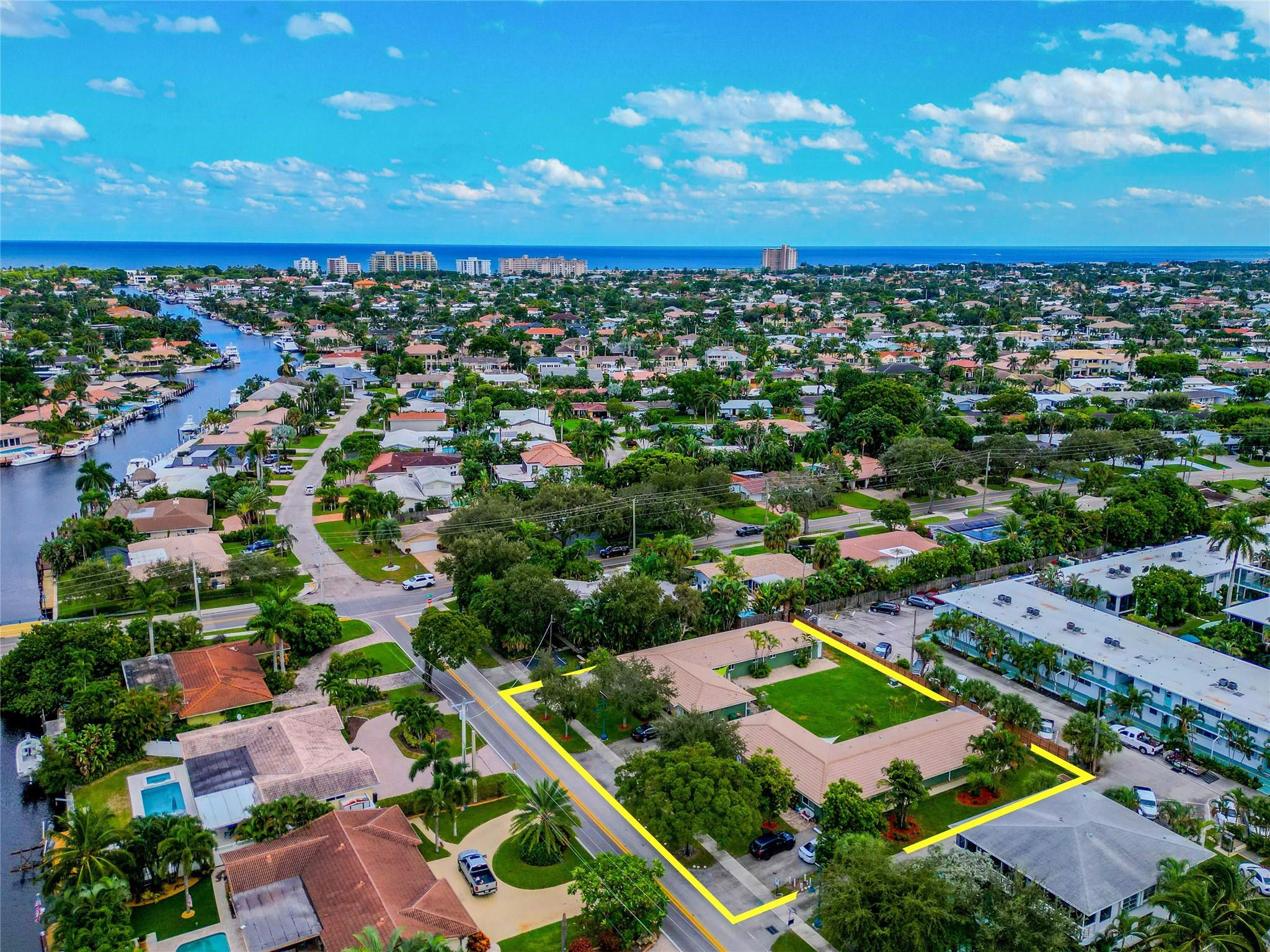 2160 NE 44th St #1-4