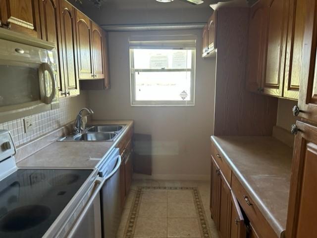 880 High Point Blvd D