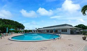 880 High Point Blvd D