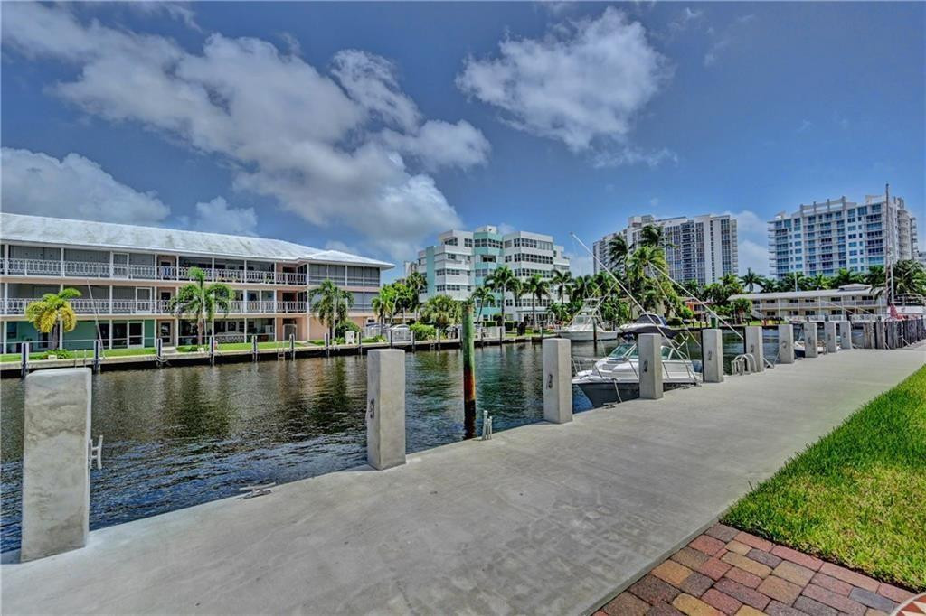 3105 NE 28th St Unit: 3A