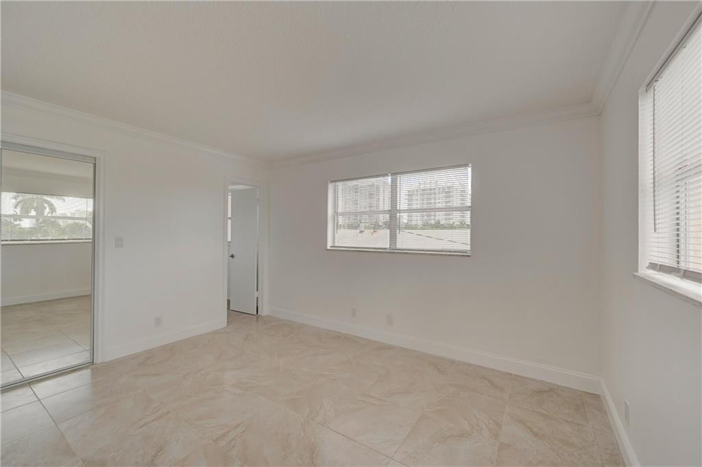 3105 NE 28th St Unit: 3A