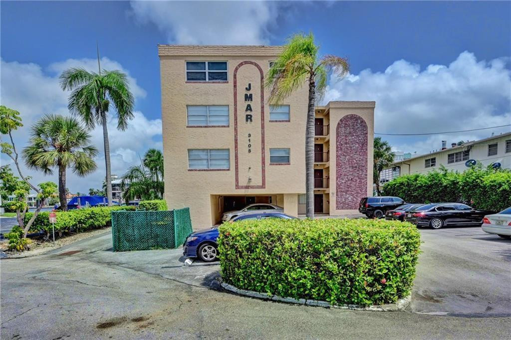 3105 NE 28th St Unit: 3A