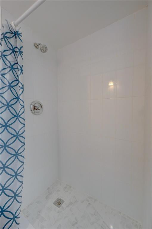 3105 NE 28th St Unit: 3A