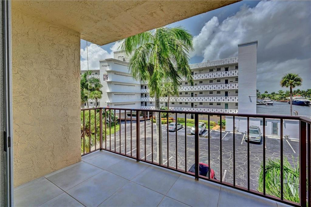 3105 NE 28th St Unit: 3A