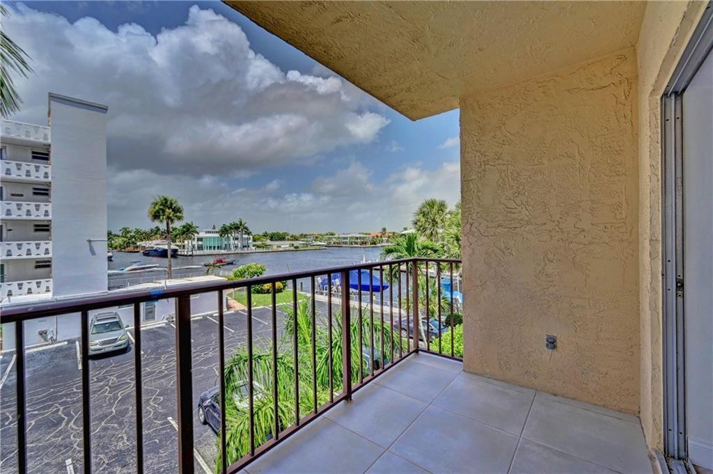 3105 NE 28th St Unit: 3A