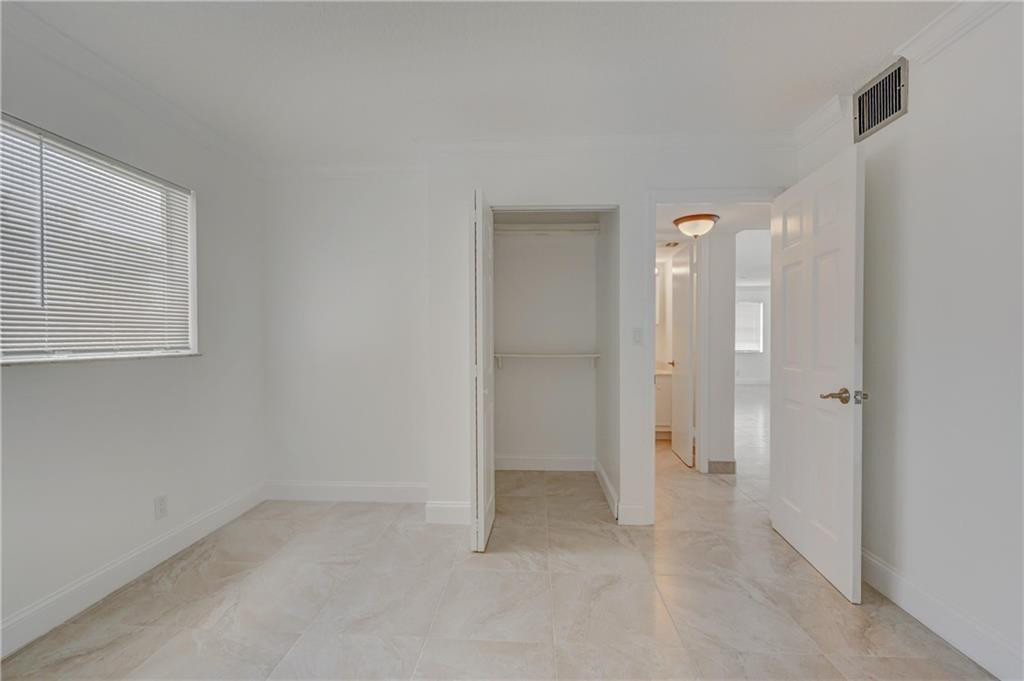 3105 NE 28th St Unit: 3A