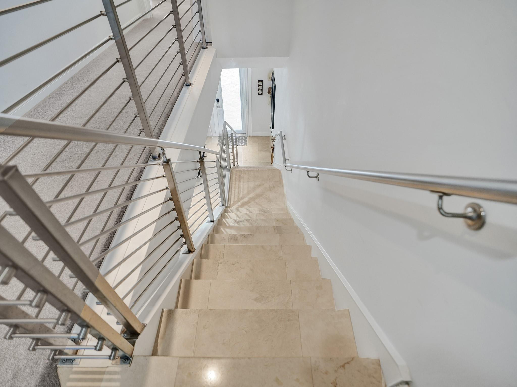 2741 NE 15TH ST 2741