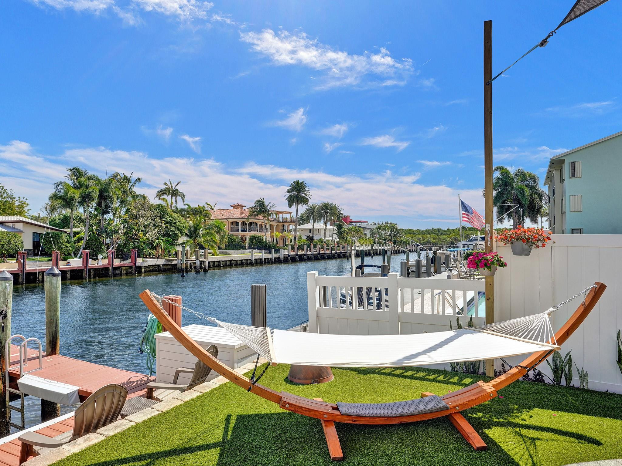 2741 NE 15TH ST 2741