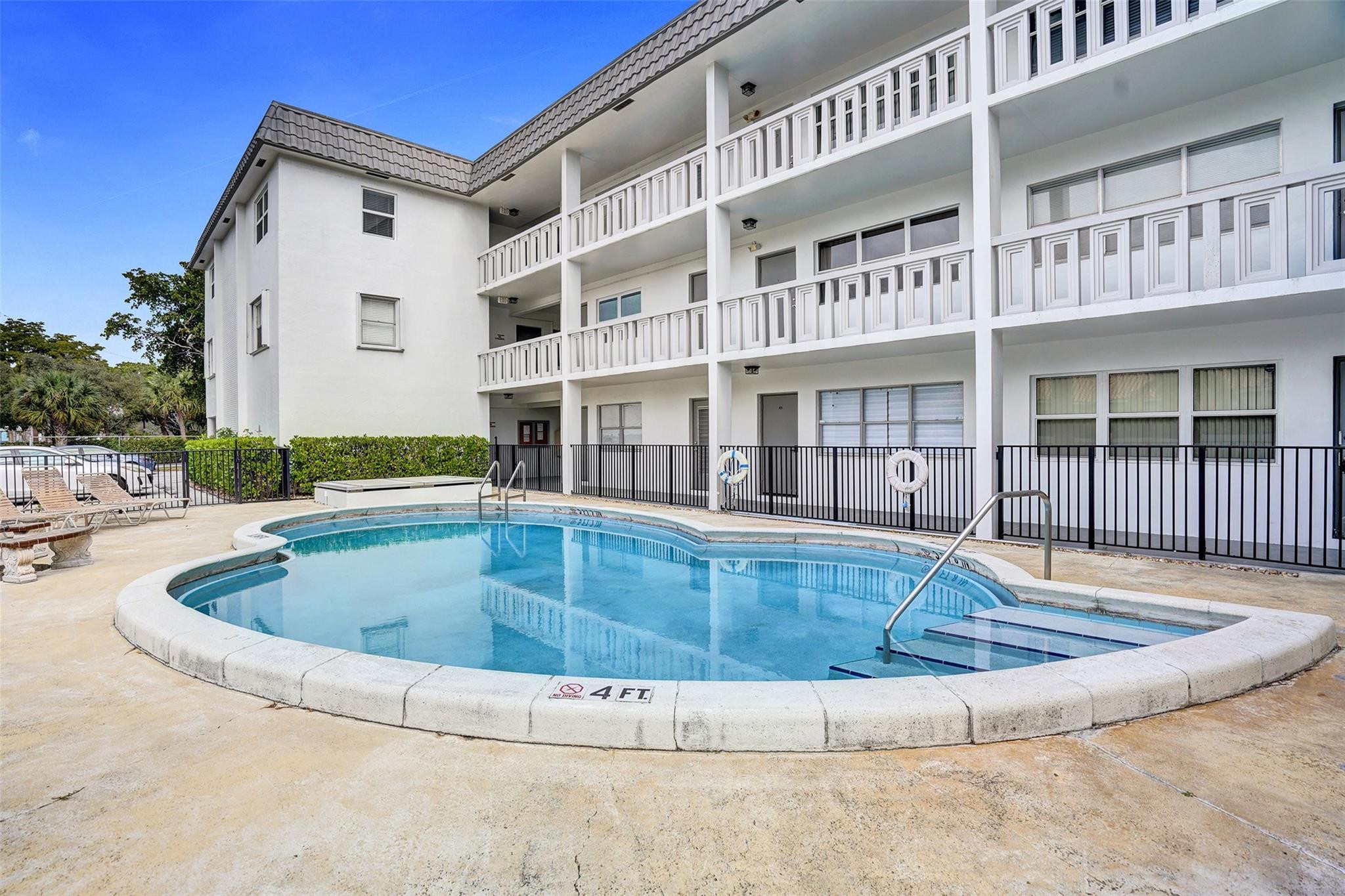 6200 NE 22 WY 312