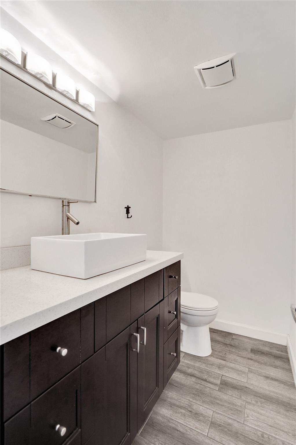 6200 NE 22 WY 312