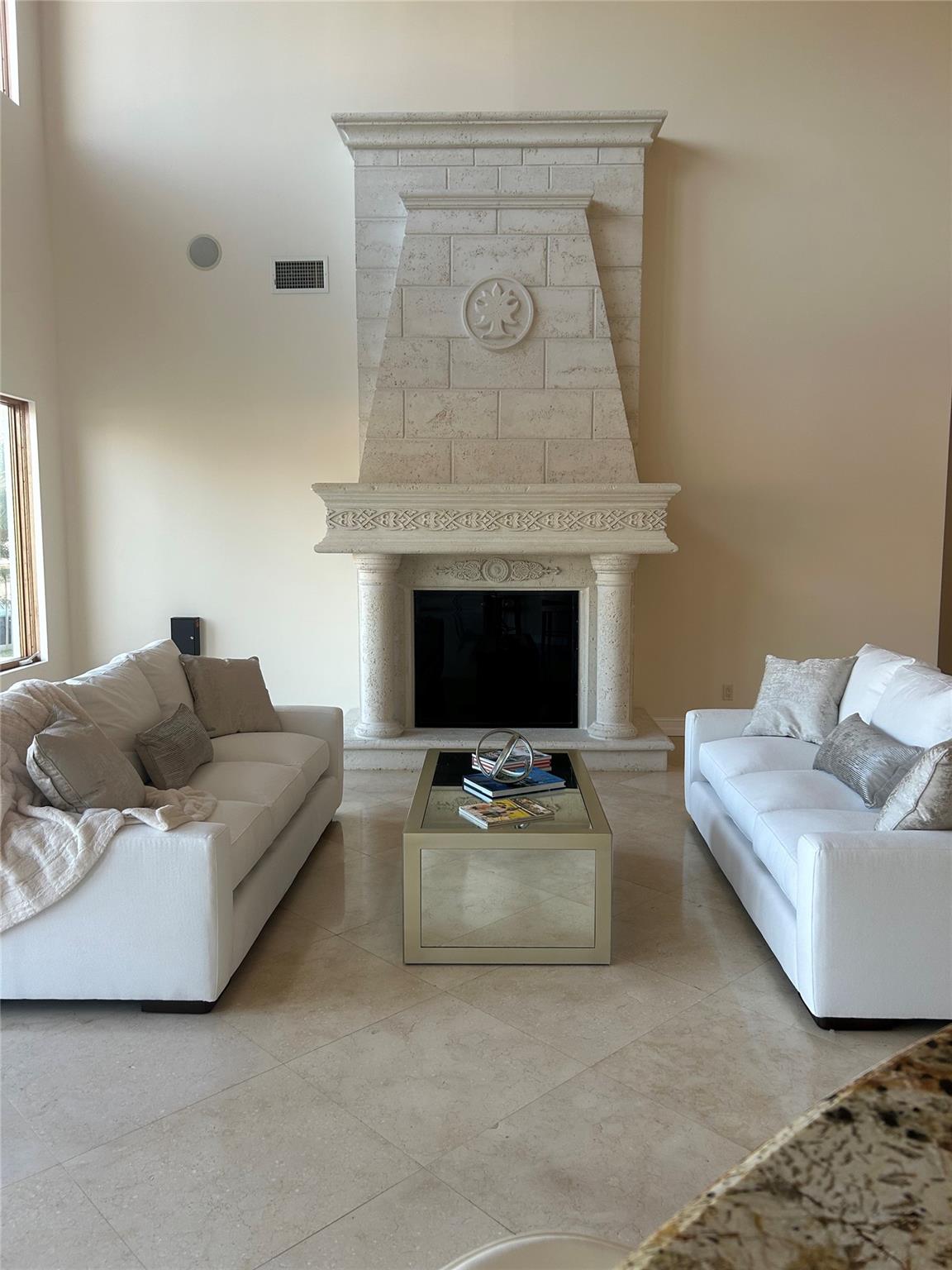 3061 NE 43rd Street