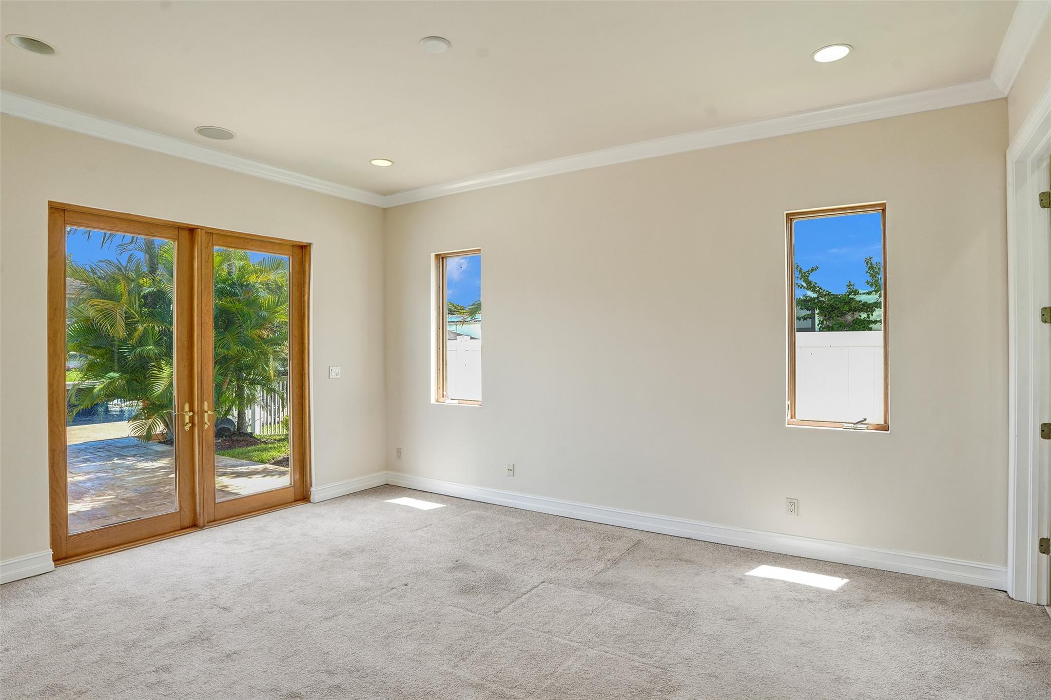 3061 NE 43rd Street